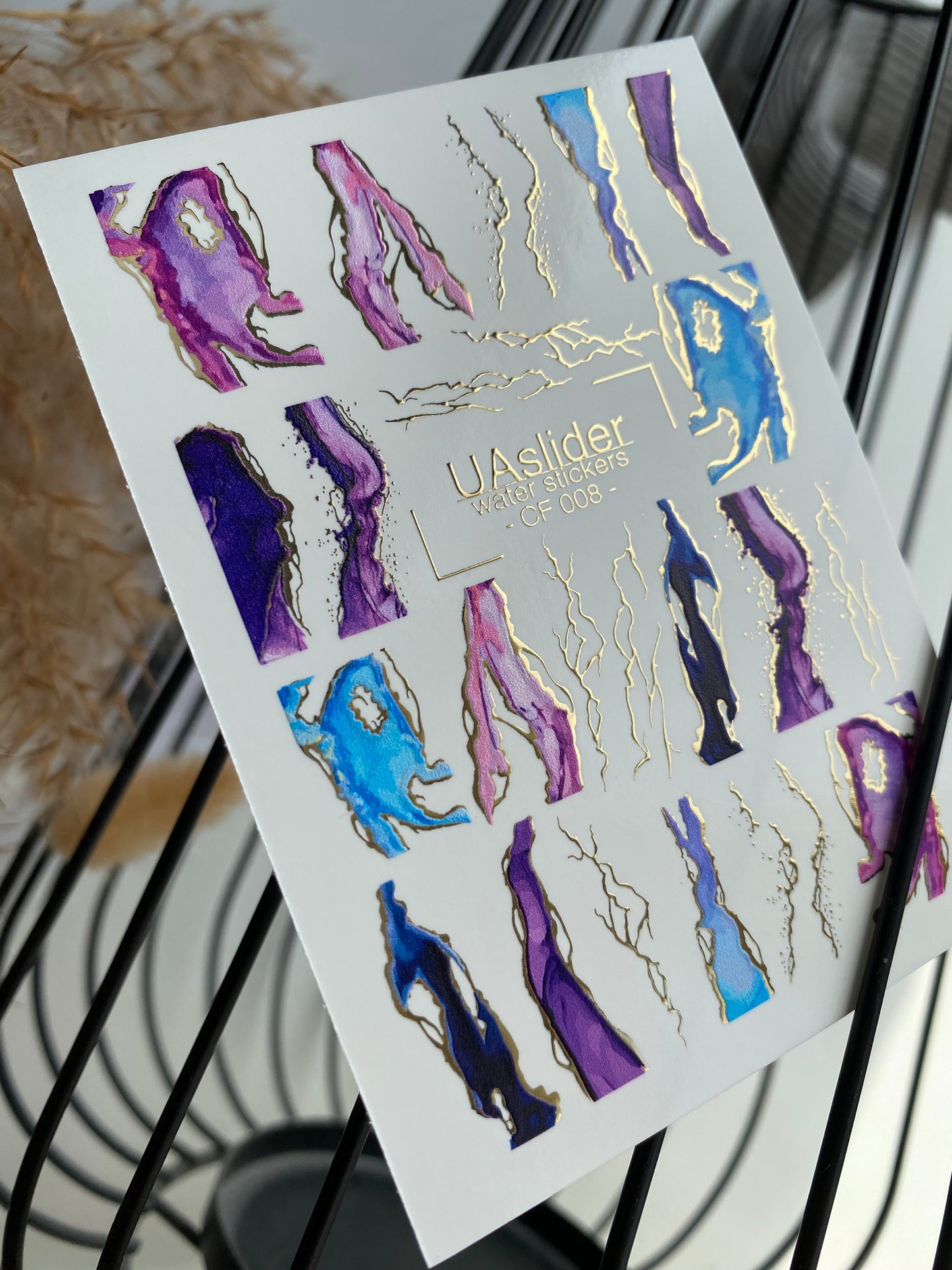 Nagel-Wasserabziehbild CF-008 | Marmor Wasser-Schiebefolien Nagelabziehbilder, lila und blaue Texturen mit goldenen Folienadern