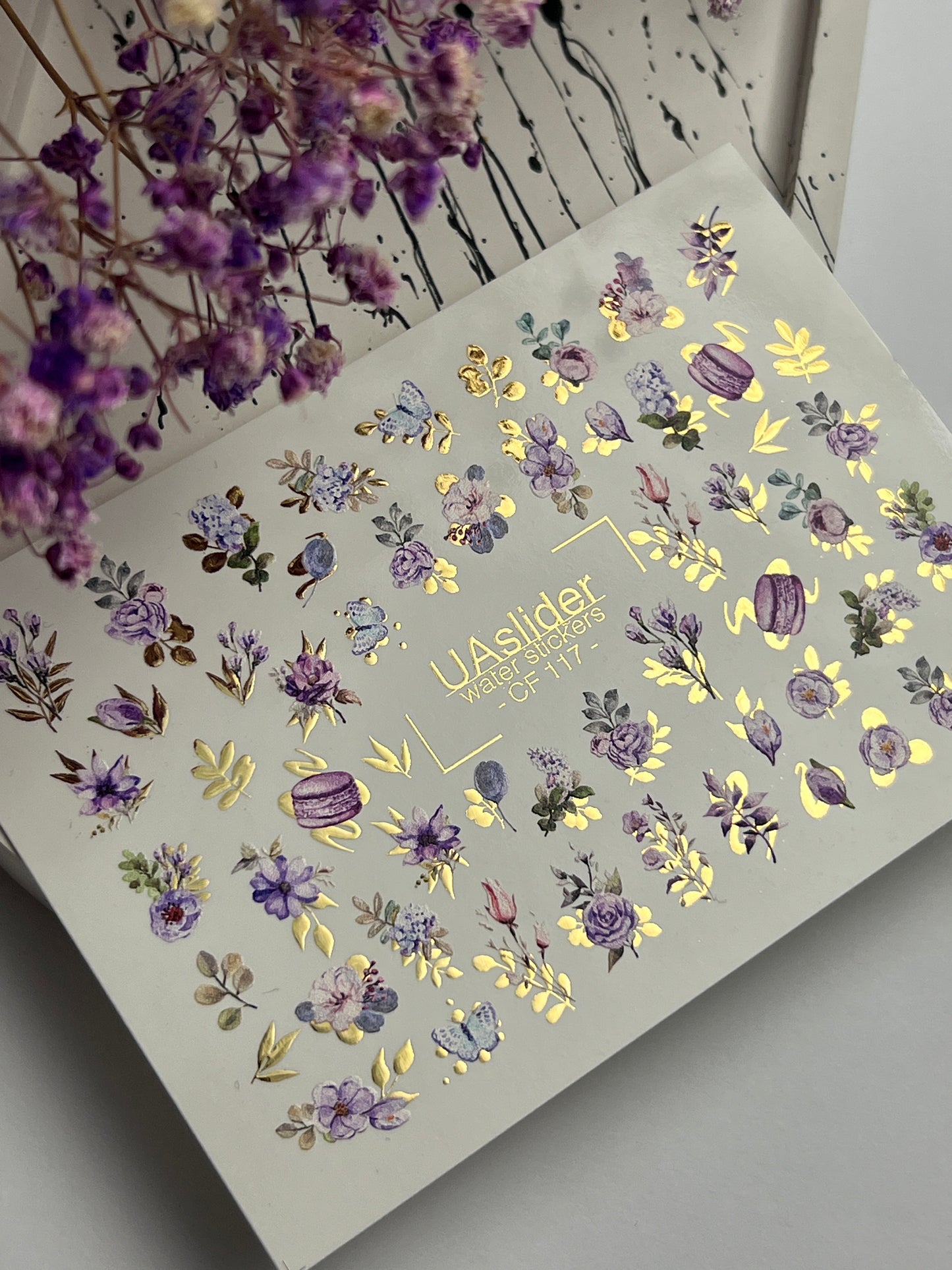 Nagel Wasserabziehbild CF-117 | Florale Wasser-Schiebefolien Nagelabziehbilder | Lila Blumen, Schmetterlinge & Macarons
