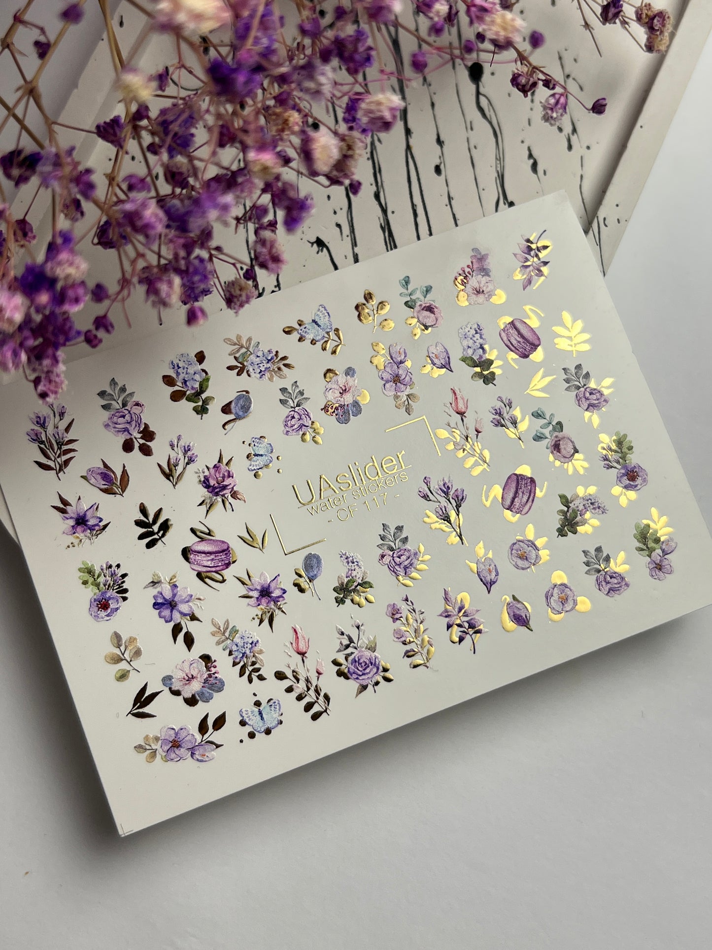 Nagel Wasserabziehbild CF-117 | Florale Wasser-Schiebefolien Nagelabziehbilder | Lila Blumen, Schmetterlinge & Macarons