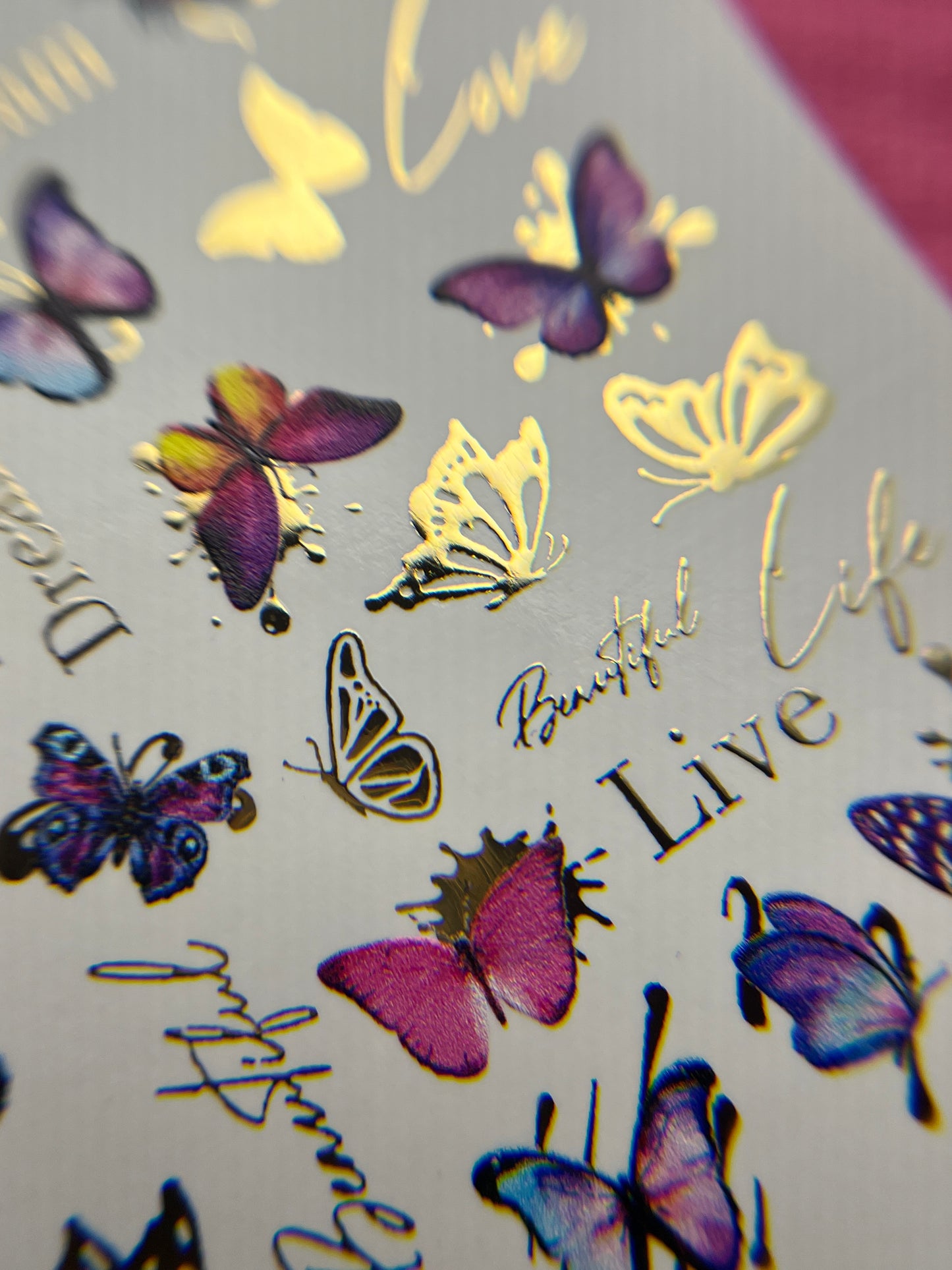 Nagel Wasserabziehbild CF-122 | Schmetterling Nagel Wasserabziehbilder | Rosa & Lila Schmetterlinge mit Goldakzenten