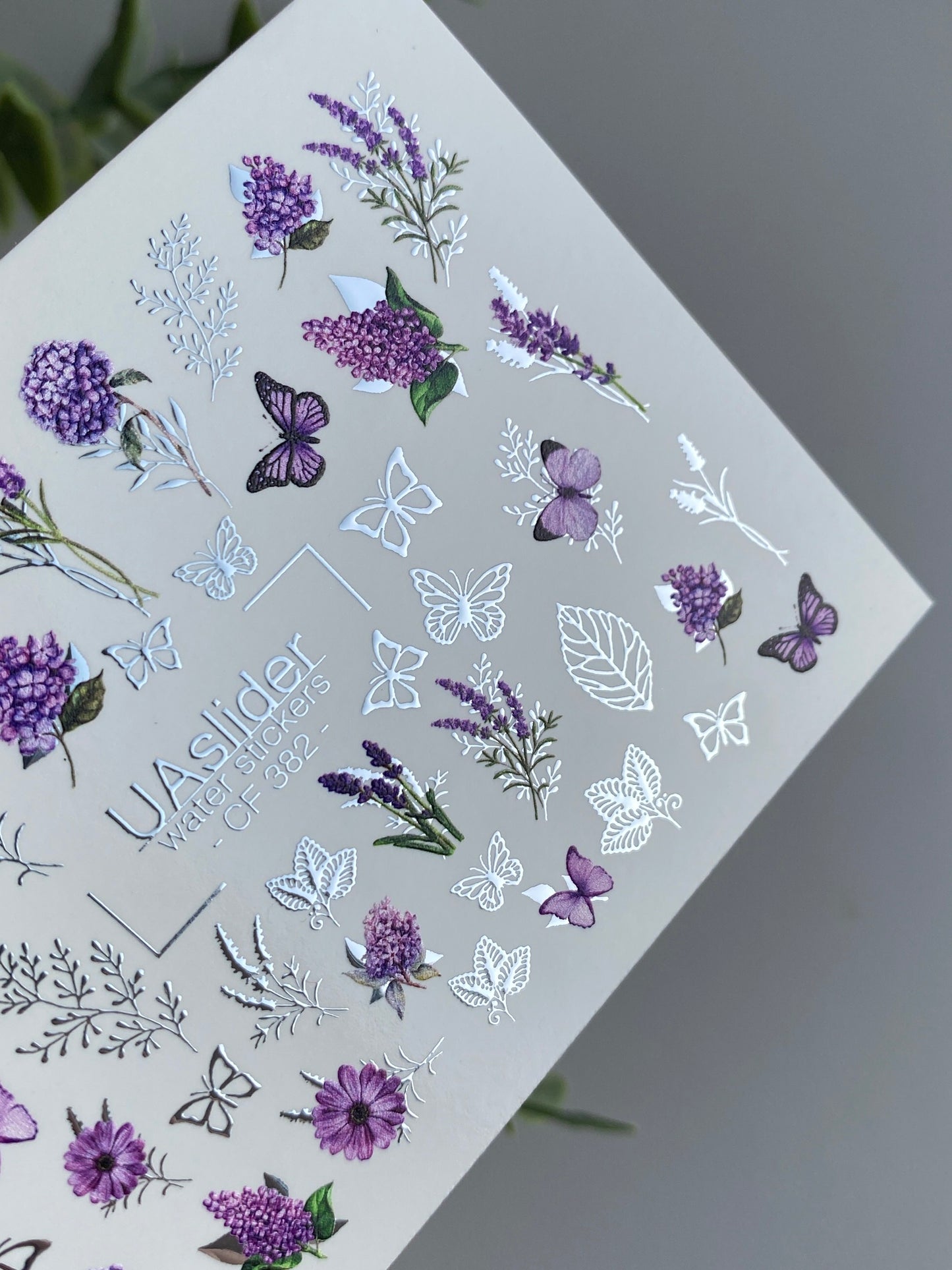 Nagel Wasserabziehbild CF-382 | Lavendel Wasserfolien Nagelabziehbilder | Lila Blumen und Schmetterlinge