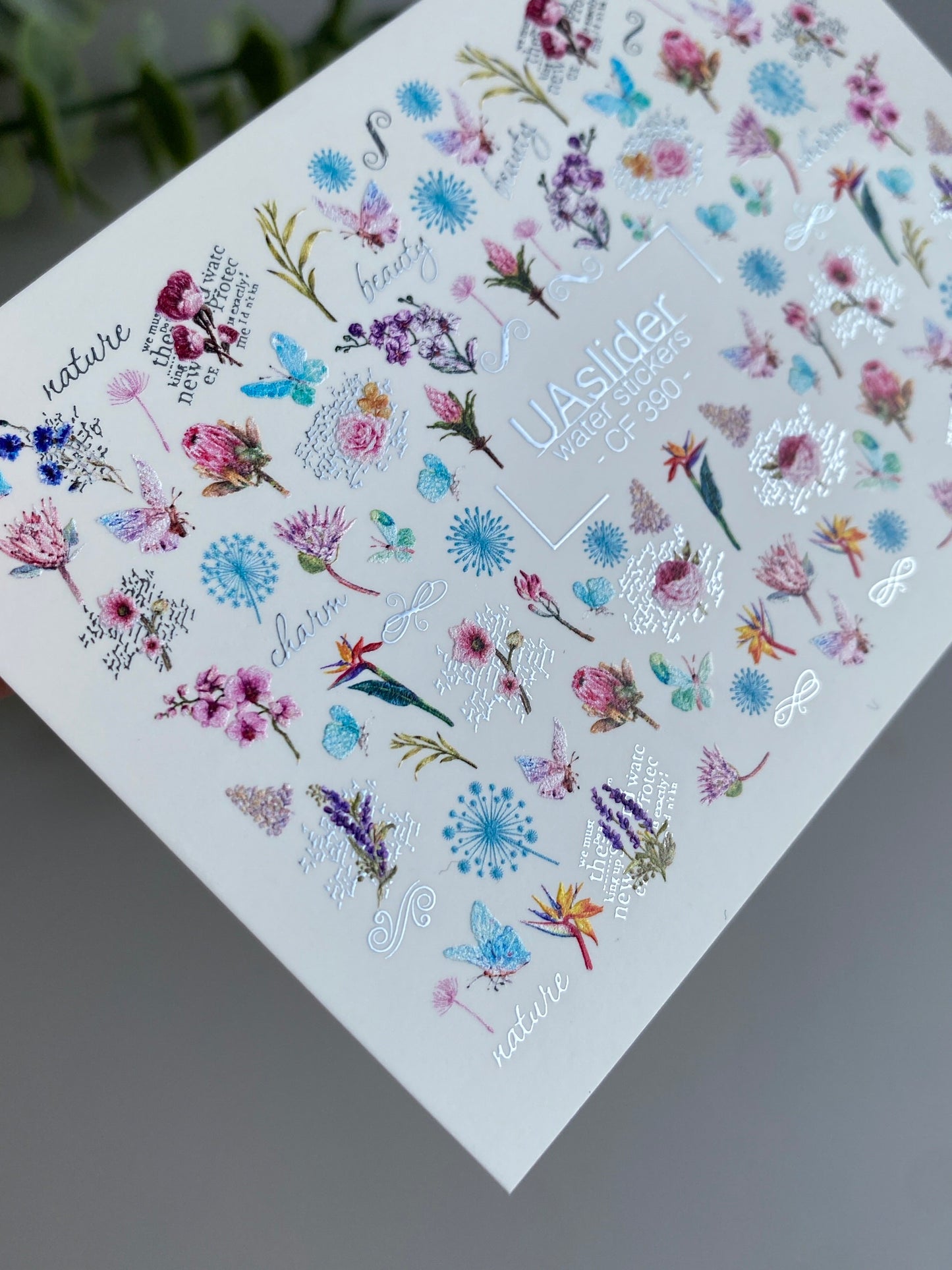 Naklejka na paznokcie CF-390 | Botaniczne naklejki wodne na paznokcie | Dzikie kwiaty, motyle i napisy
