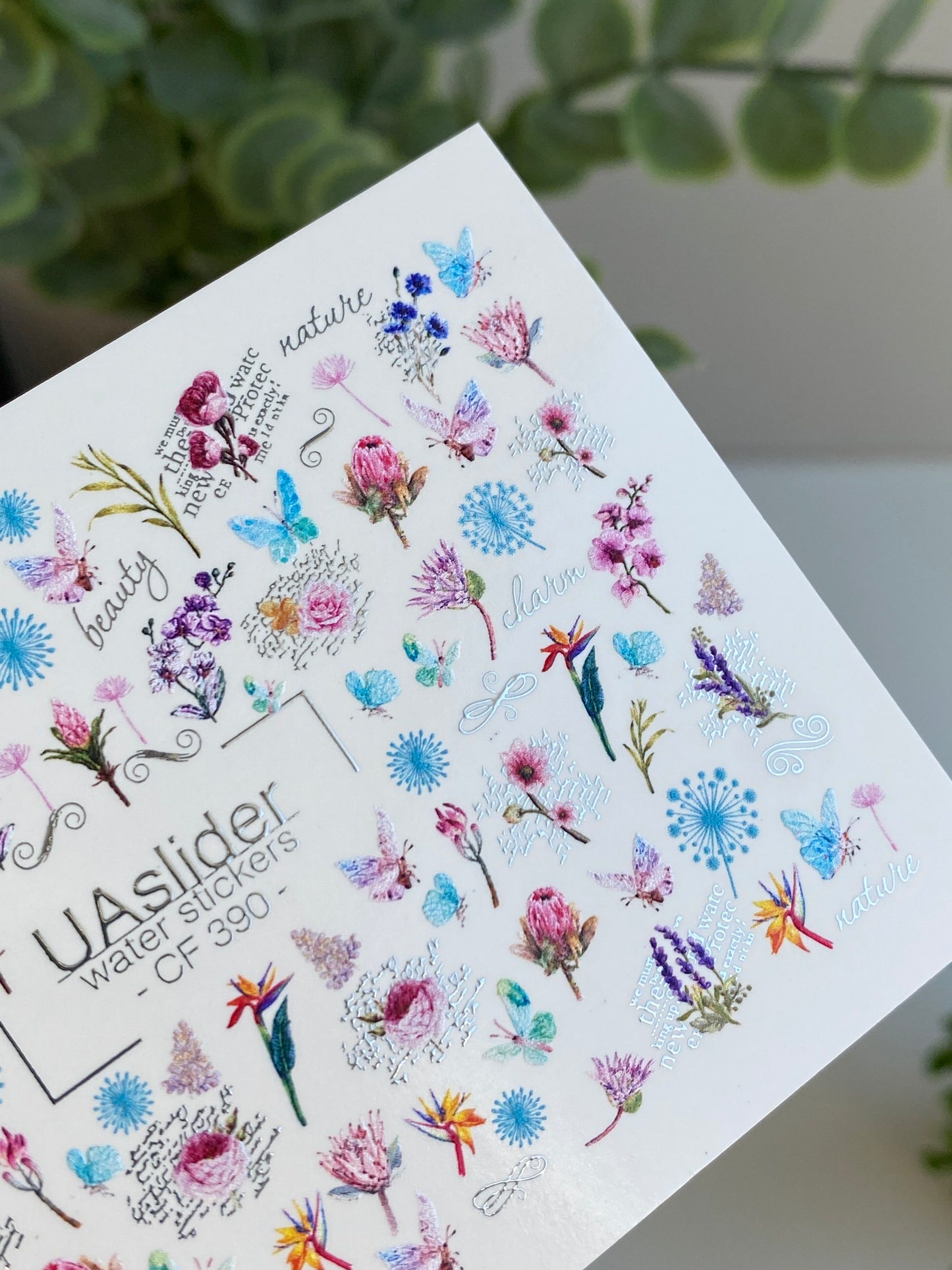 Naklejka na paznokcie CF-390 | Botaniczne naklejki wodne na paznokcie | Dzikie kwiaty, motyle i napisy