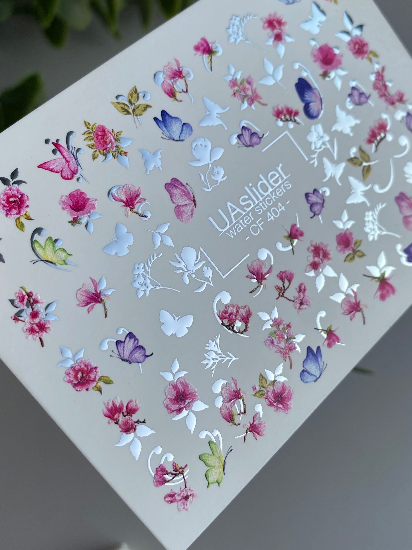 Nagel Wasserabziehbild CF-404 | Florale & Schmetterlings Wasserfolien Nagelabziehbilder | Romantische Frühlings Nagelkunst