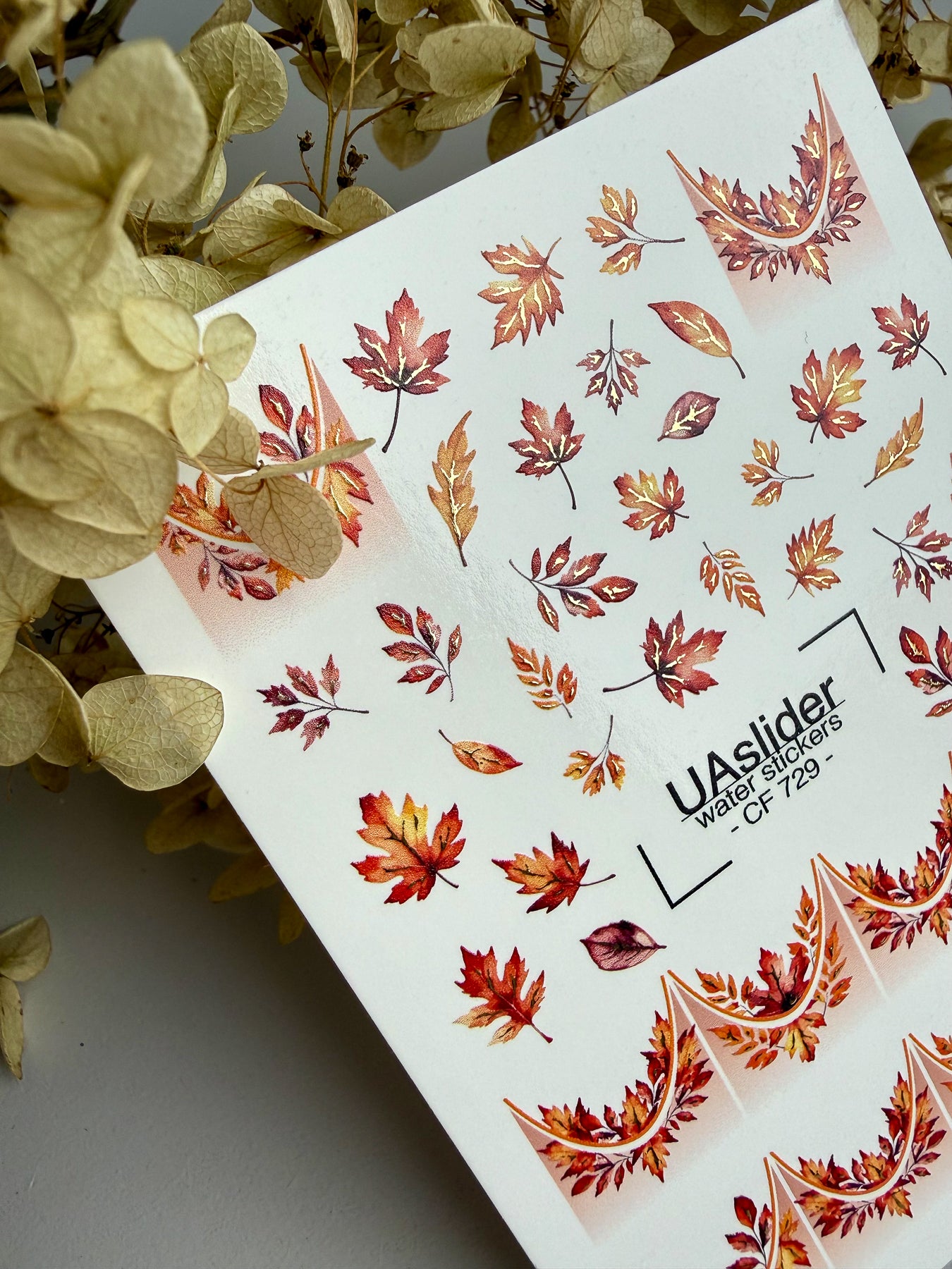 Nagel Wasserabziehbild CF-729 | Wasserfolien Nagelabziehbilder | Herbstblätter Nagelkunst mit Farbverlauf Design