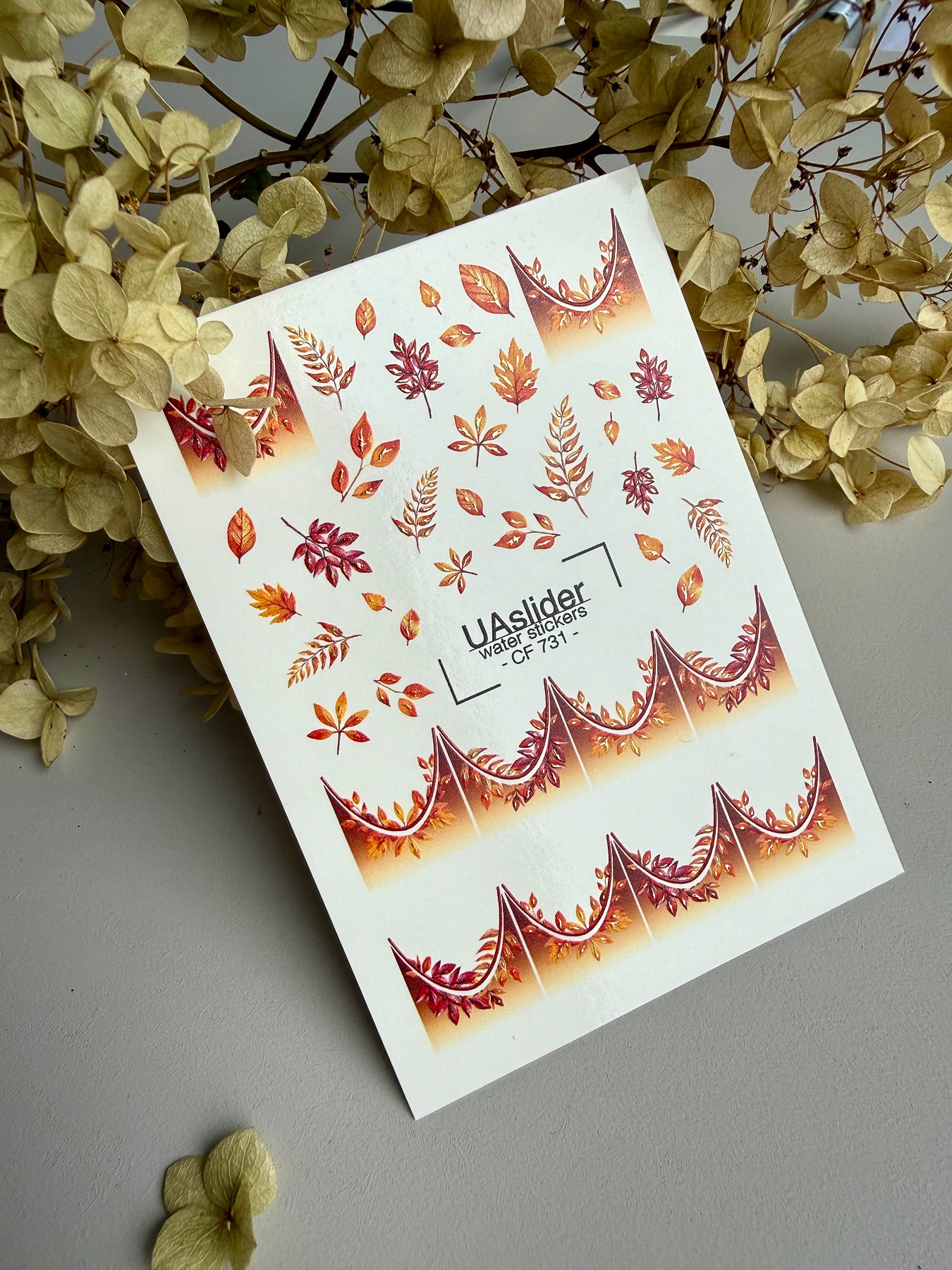 Nagel-Wasserabziehbild CF-731 | Wasserfolien-Nagelabziehbilder | Herbstblätter mit Farbverlauf-Spitzen-Design