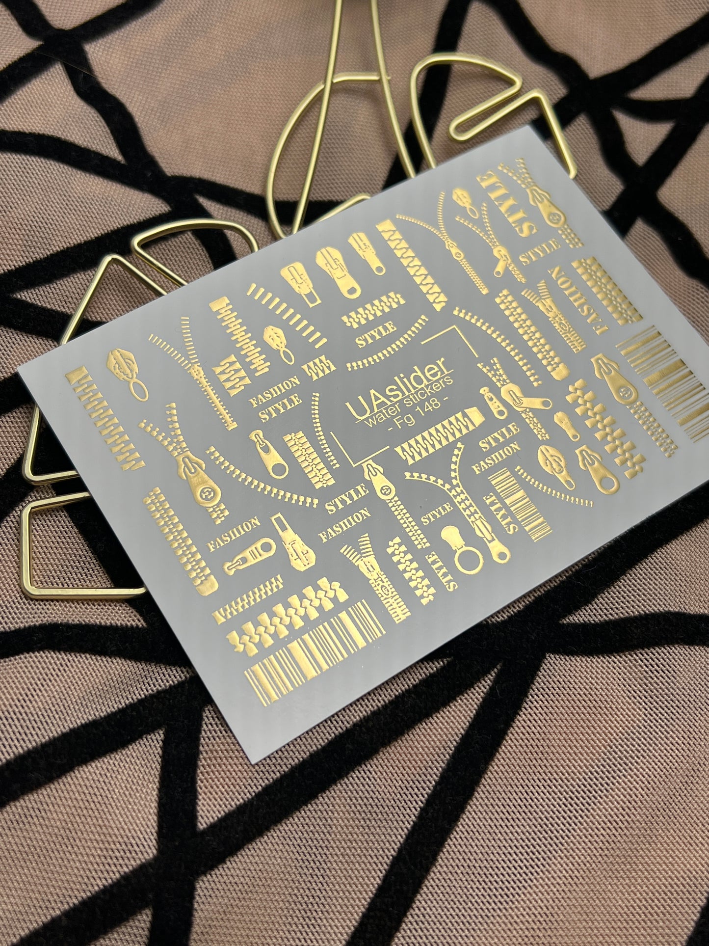 Nagel Water Decal Fg-148 | Water Slide Nagel Decals met Gouden Ritsen en Barcode | Modieuze Stijl Nagelkunst