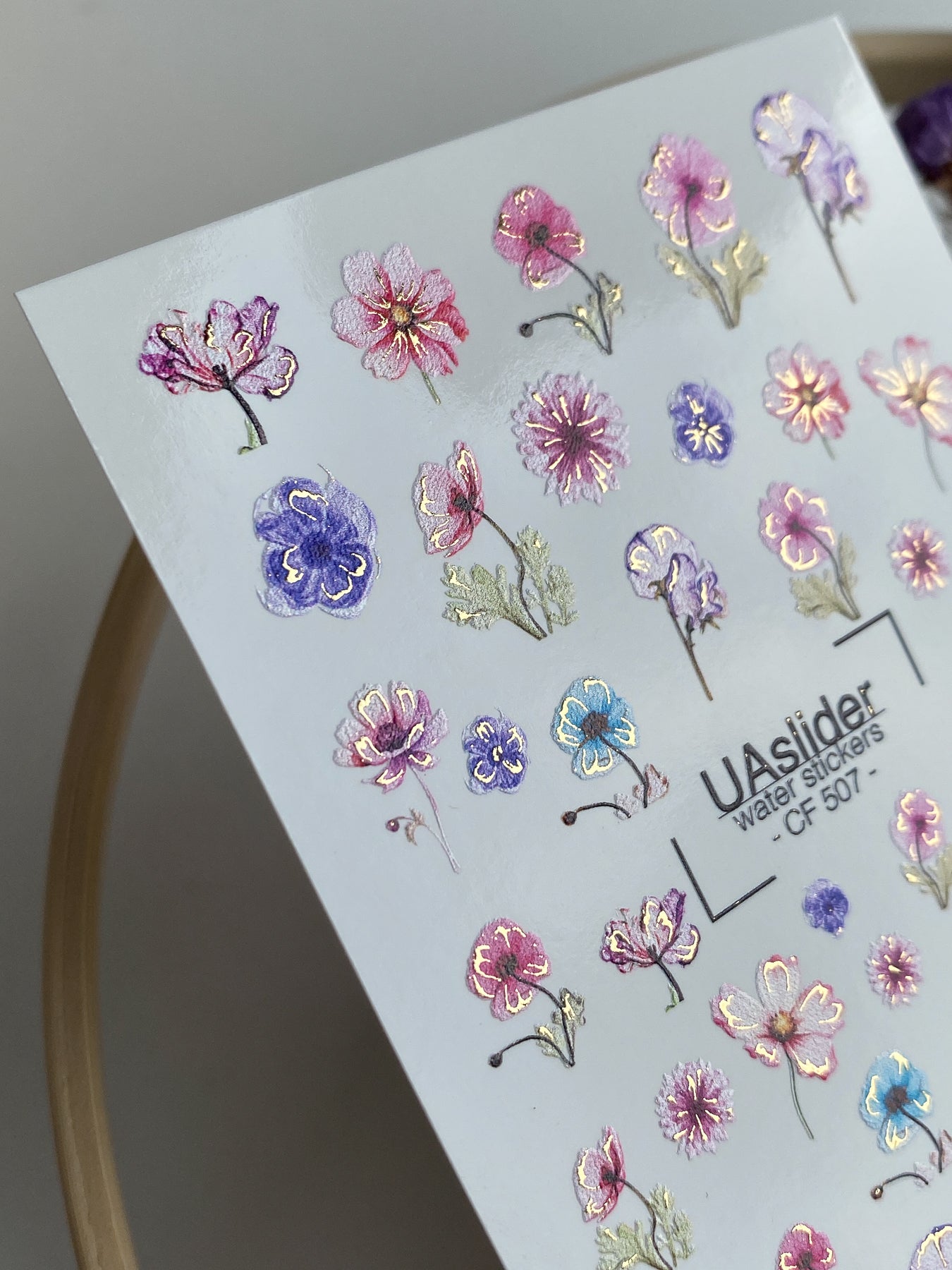 Décalcomanie d'ongles à l'eau CF-507 | Décalcomanies à glisser à l'eau pour ongles avec fleurs sauvages | Art floral coloré pour ongles