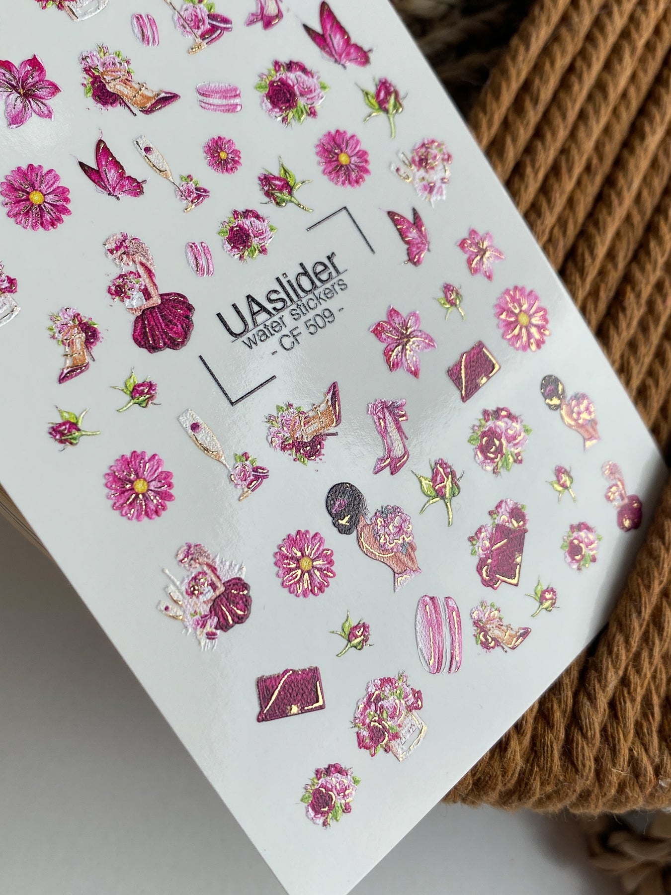 Adesivo per Unghie CF-509 | Adesivi per Unghie a Scivolamento d'Acqua con Fiori Rosa ed Elementi di Moda | Arte Unghie Glamour