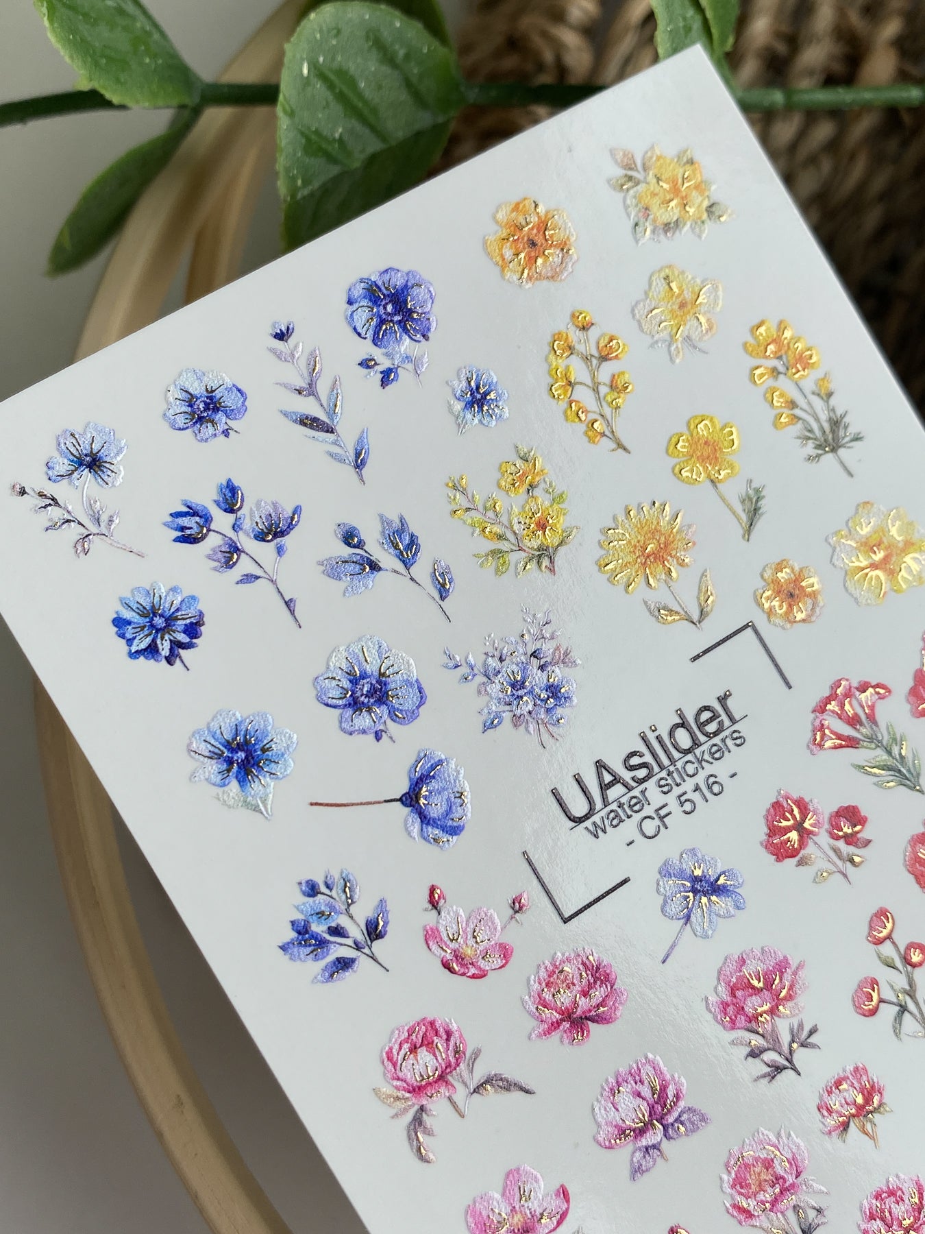 Nagel Wasserabziehbild CF-516 | Wasserfolien Nagelabziehbilder mit bunten Wildblumen | Blau, Gelb & Rosa Blumen Nagelkunst
