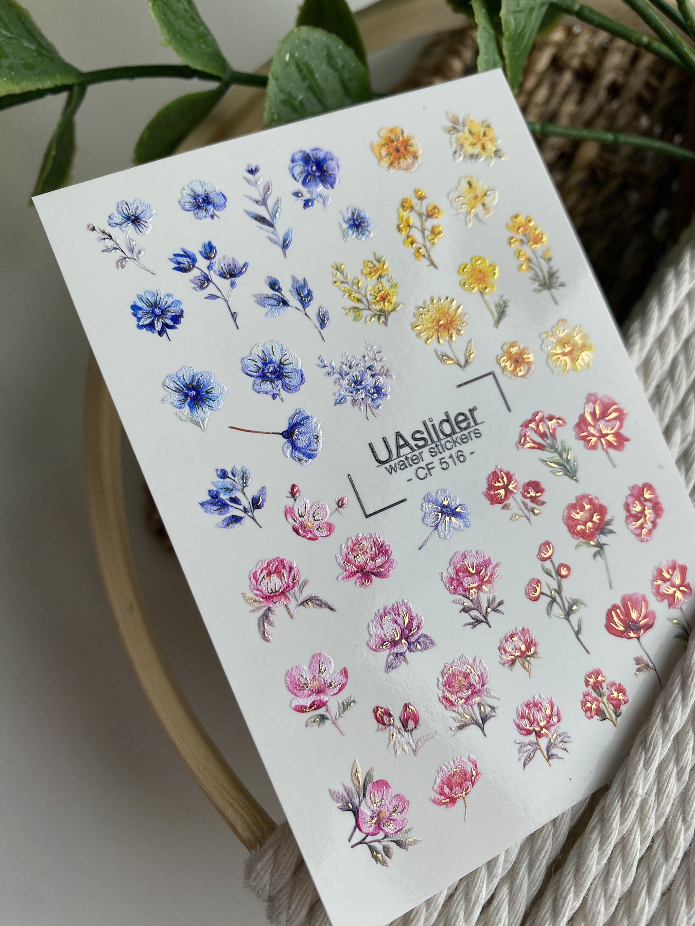 Nagel Wasserabziehbild CF-516 | Wasserfolien Nagelabziehbilder mit bunten Wildblumen | Blau, Gelb & Rosa Blumen Nagelkunst