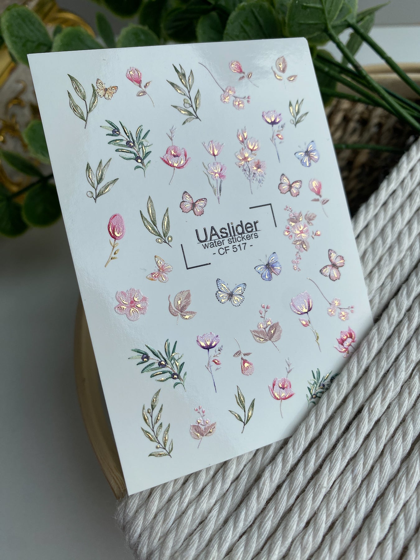 Nagel Wasserabziehbild CF-517 | Wasserabzieh-Nagelaufkleber mit Pastellblumen & Schmetterlingen | Botanische Nagelkunst