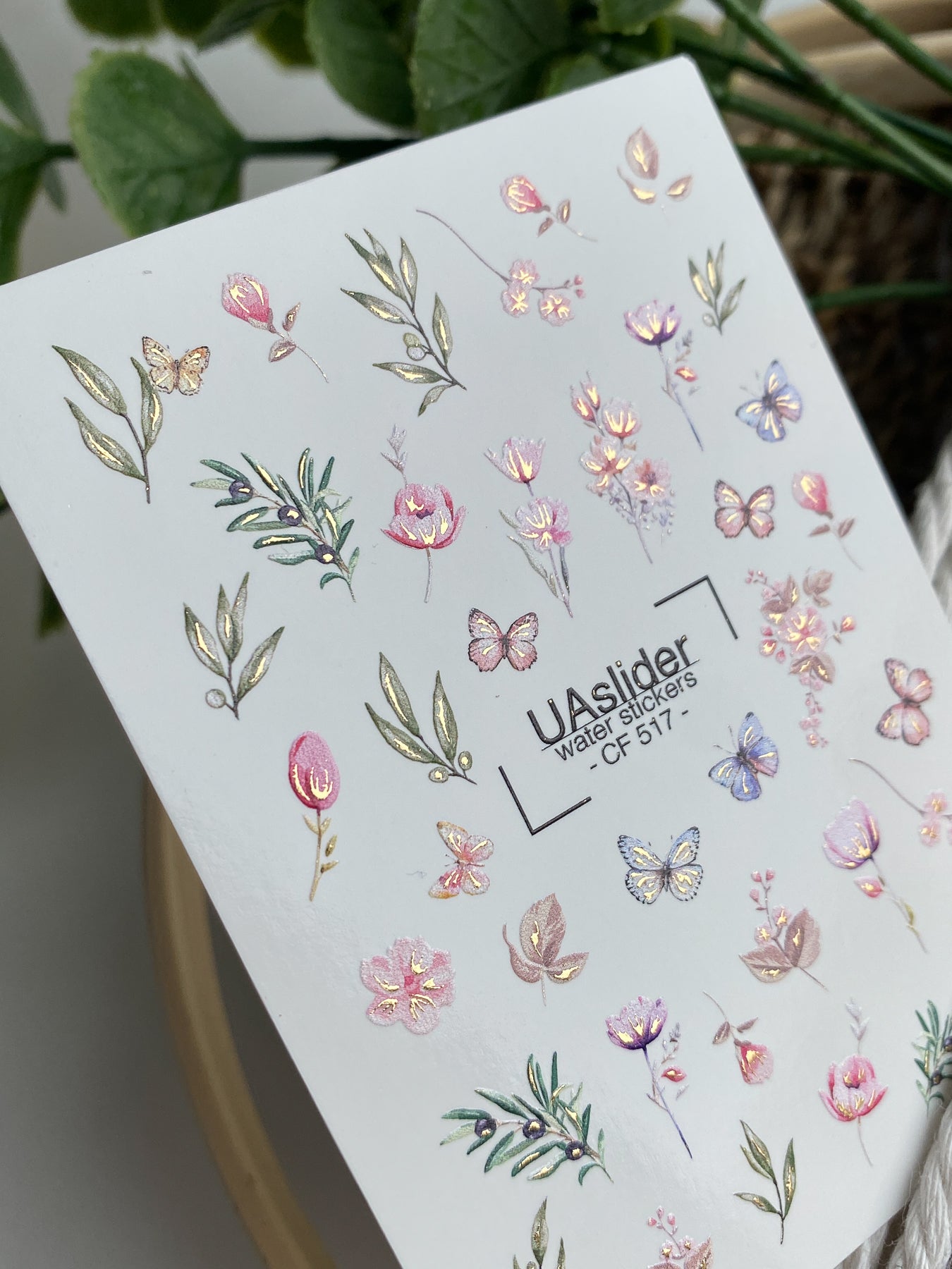 Nagel Wasserabziehbild CF-517 | Wasserabzieh-Nagelaufkleber mit Pastellblumen & Schmetterlingen | Botanische Nagelkunst