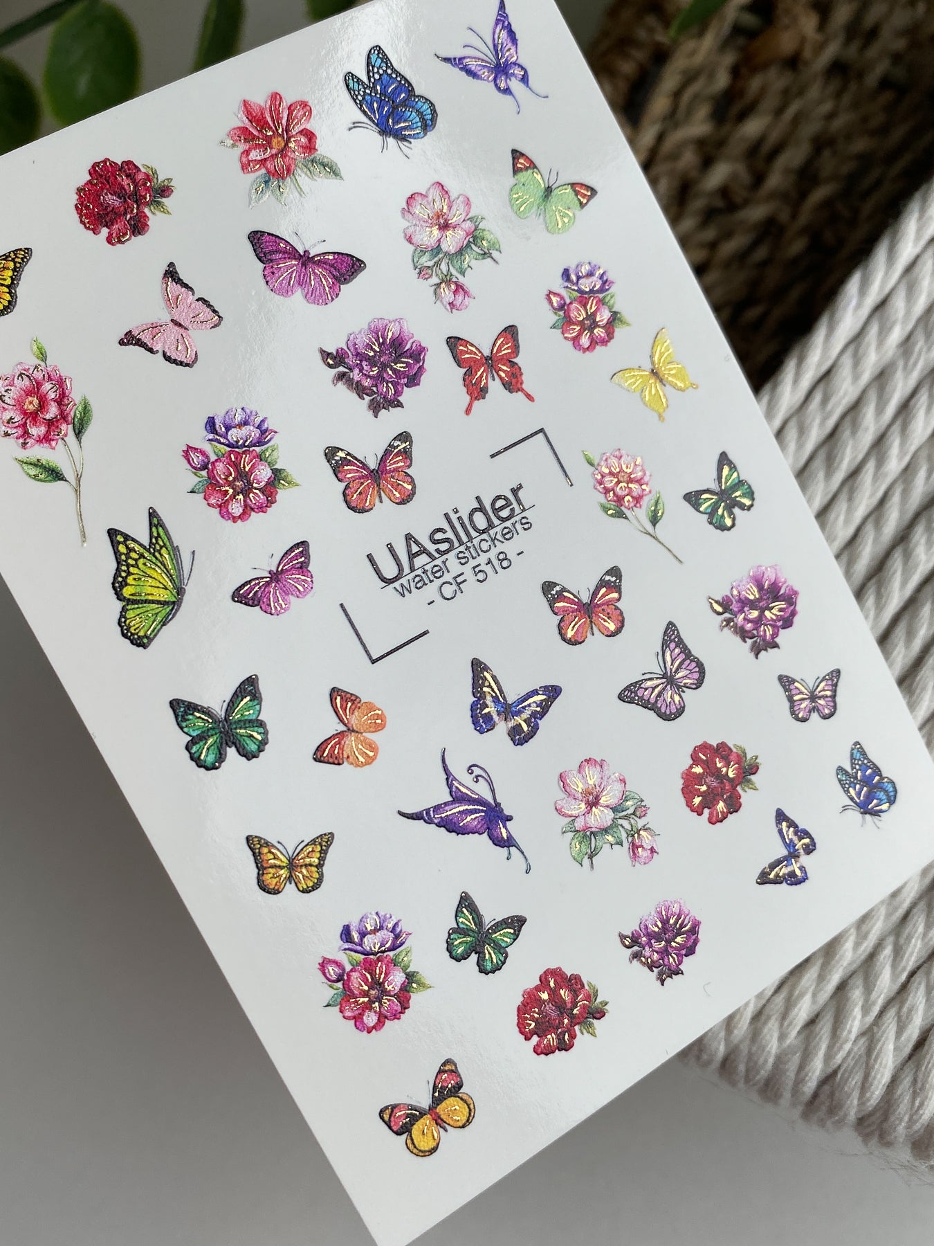 Nagel Wasserabziehbild CF-518 | Wasserabzieh-Nagelbilder mit bunten Schmetterlingen & Blumen | Helle florale Nagelkunst