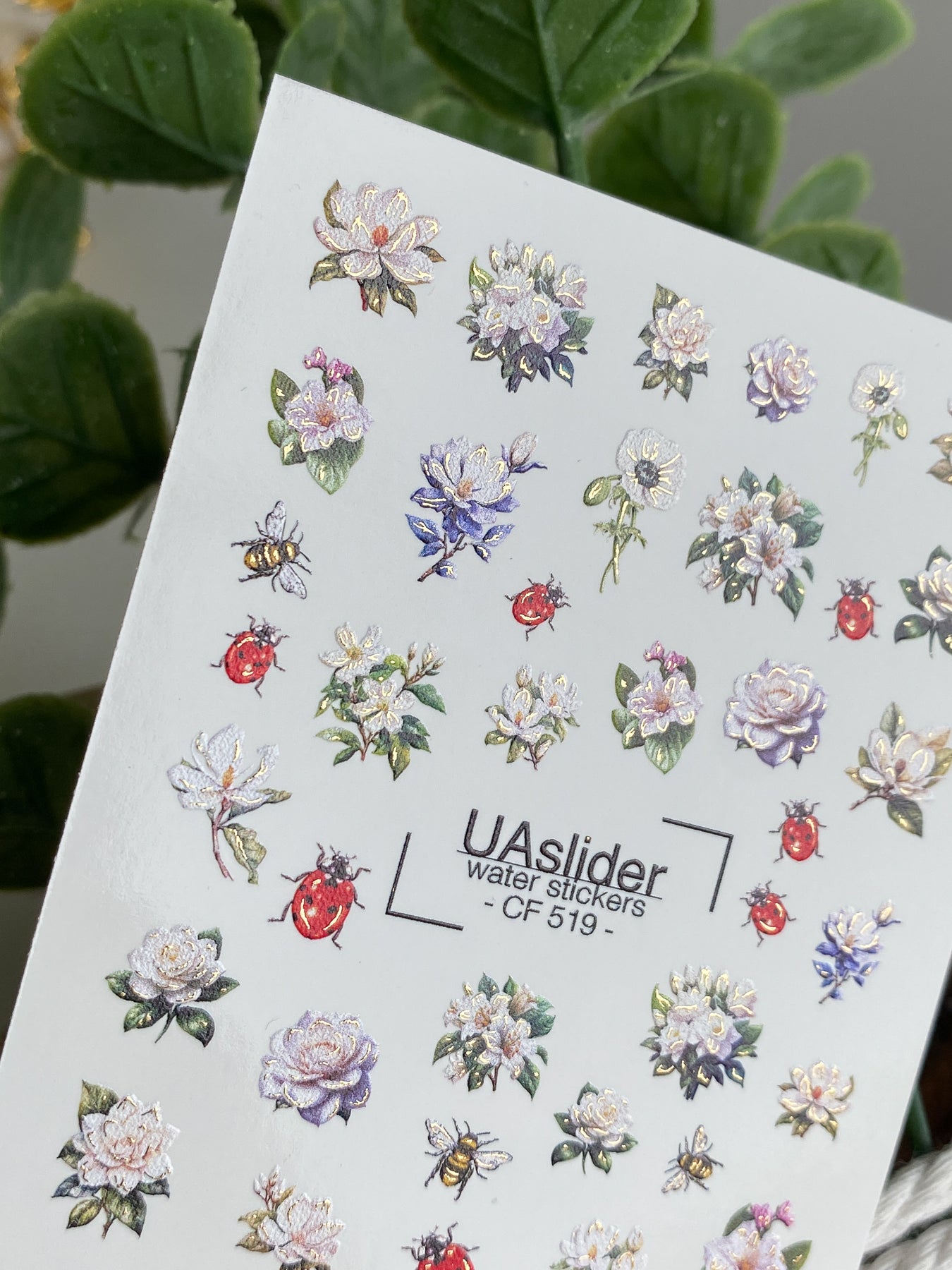 Nagel Wasserabziehbild CF-519 | Wasserabzieh-Nagelaufkleber mit Rosen, Marienkäfern & Bienen | Florale Nagelkunst