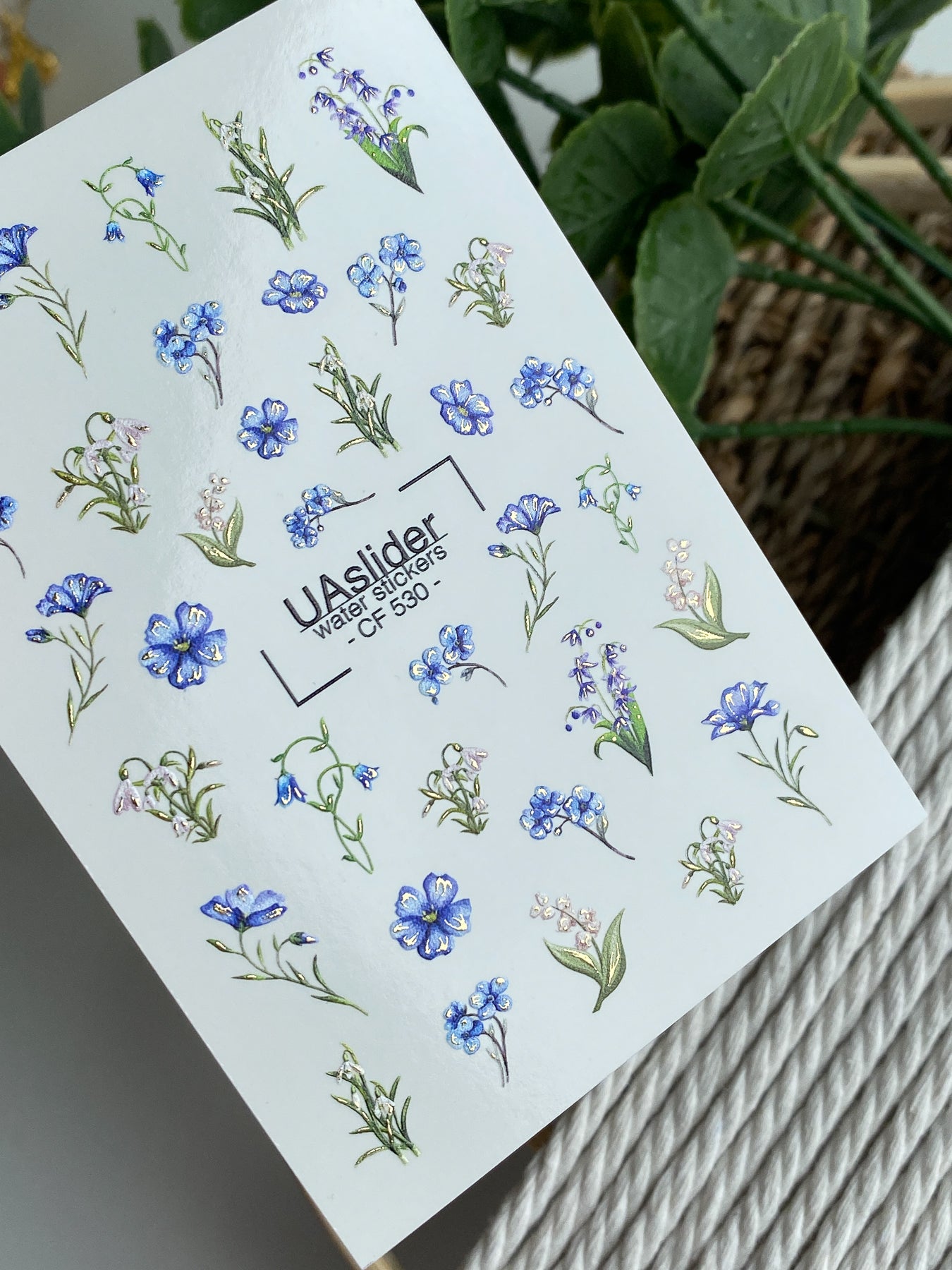 Nagel-Wasserabziehbild CF-530 | Wasser-Schiebefolien-Nagelaufkleber mit Vergissmeinnicht, Maiglöckchen & Glockenblumen | Zarte florale Nagelkunst