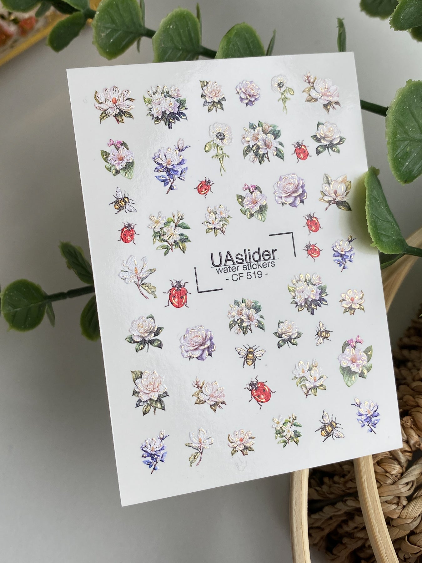 Nagel Wasserabziehbild CF-519 | Wasserabzieh-Nagelaufkleber mit Rosen, Marienkäfern & Bienen | Florale Nagelkunst