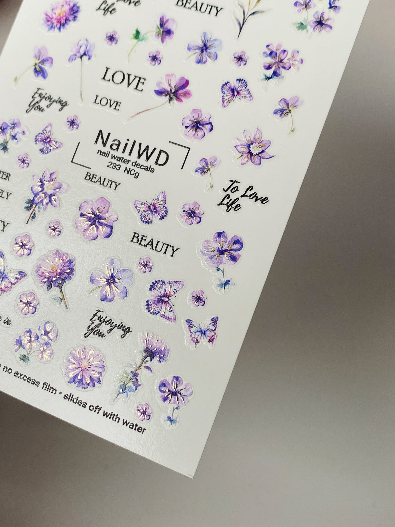 Nálepka na nehty 233 Nail WD | Vodní nálepky na nehty fialové květiny a motýli | Vodní nálepky na nehty s romantickými citáty