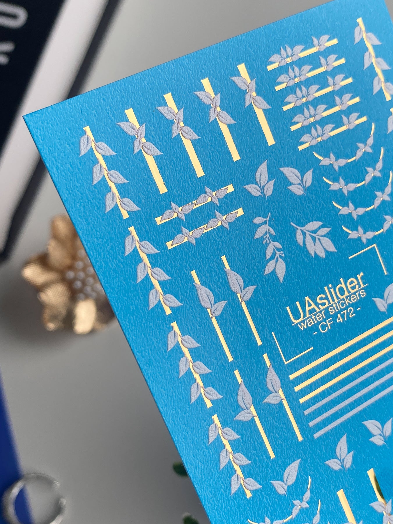 Nagel Wasserabziehbild CF-472 | Botanische Nagelabziehbilder | Minimalistische Blatt- & Goldlinien-Aufkleber