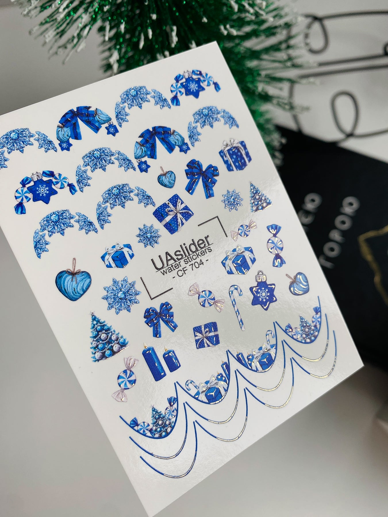 Adesivo de Água para Unhas CF-704 | Adesivos de Unhas com Deslizamento de Água de Natal | Flocos de Neve Azuis e Presentes de Feriado