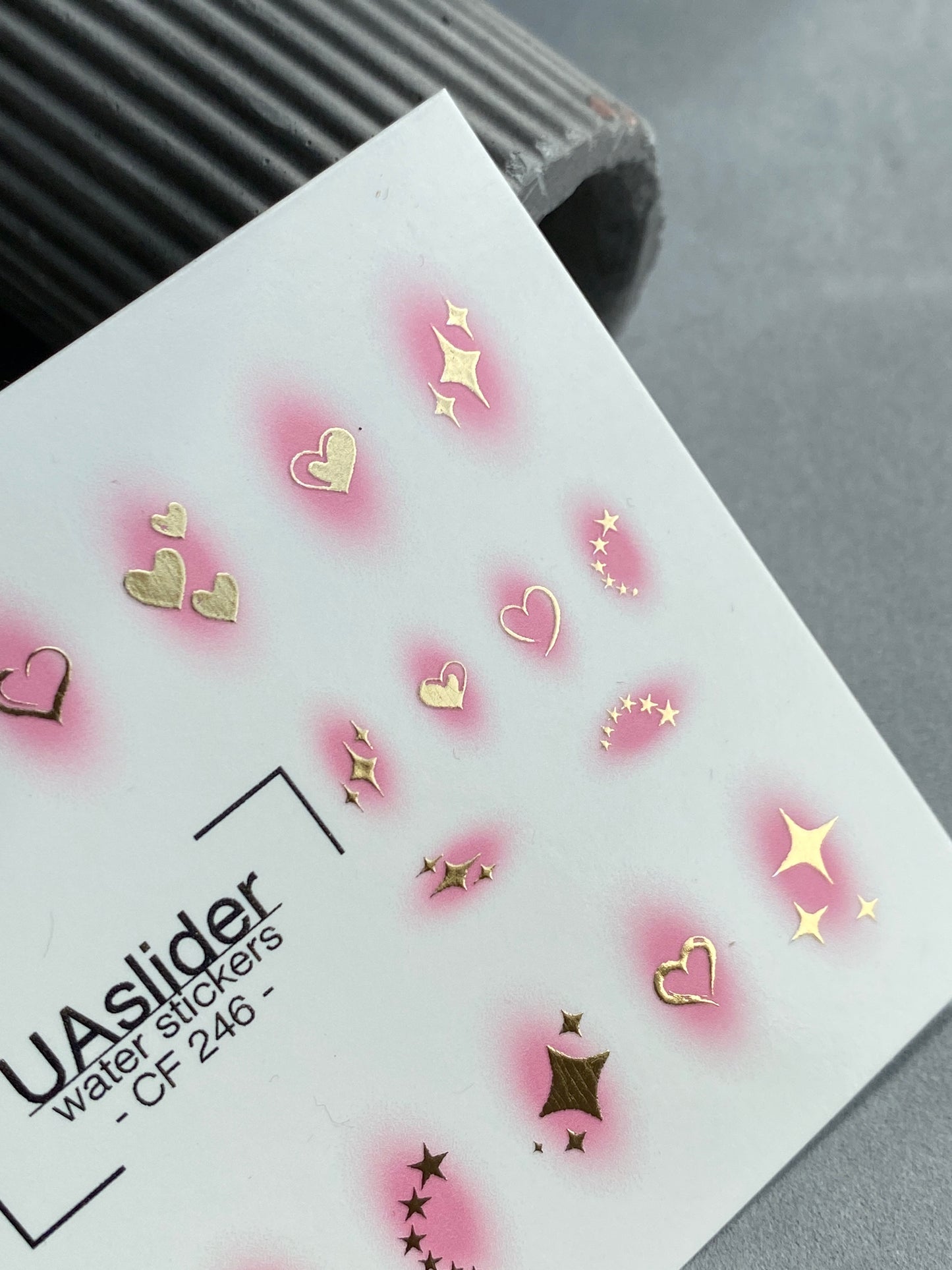 Calcomanía de Agua para Uñas CF-246 | Calcomanías de Agua para Uñas Románticas | Corazones Aura Rosa y Estrellas Doradas
