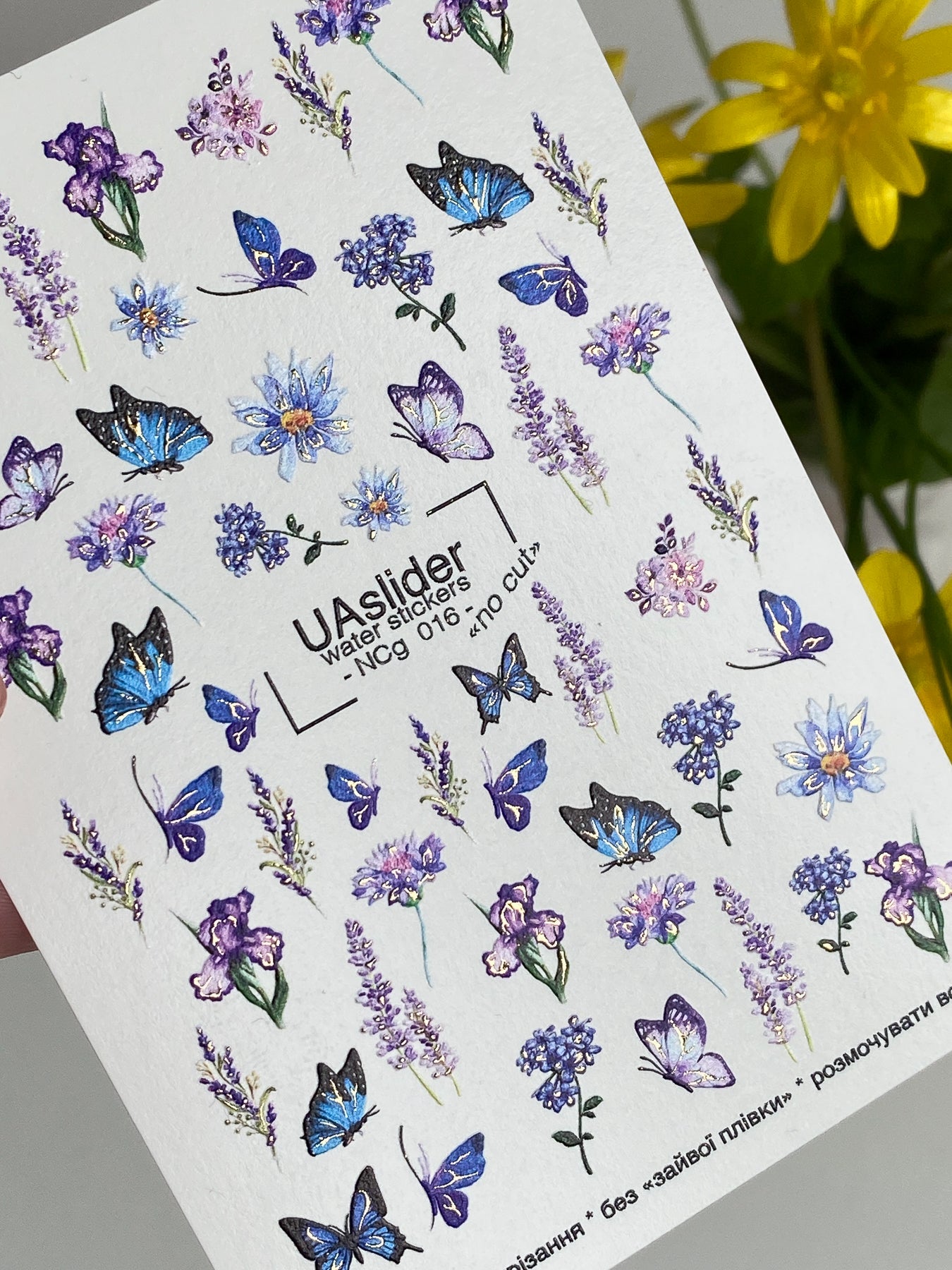 Nagel Wasserabziehbild NCg-016 | Wassertransfer Nagelabziehbilder Blaue Schmetterlinge | Lavendel und Lila Blumen