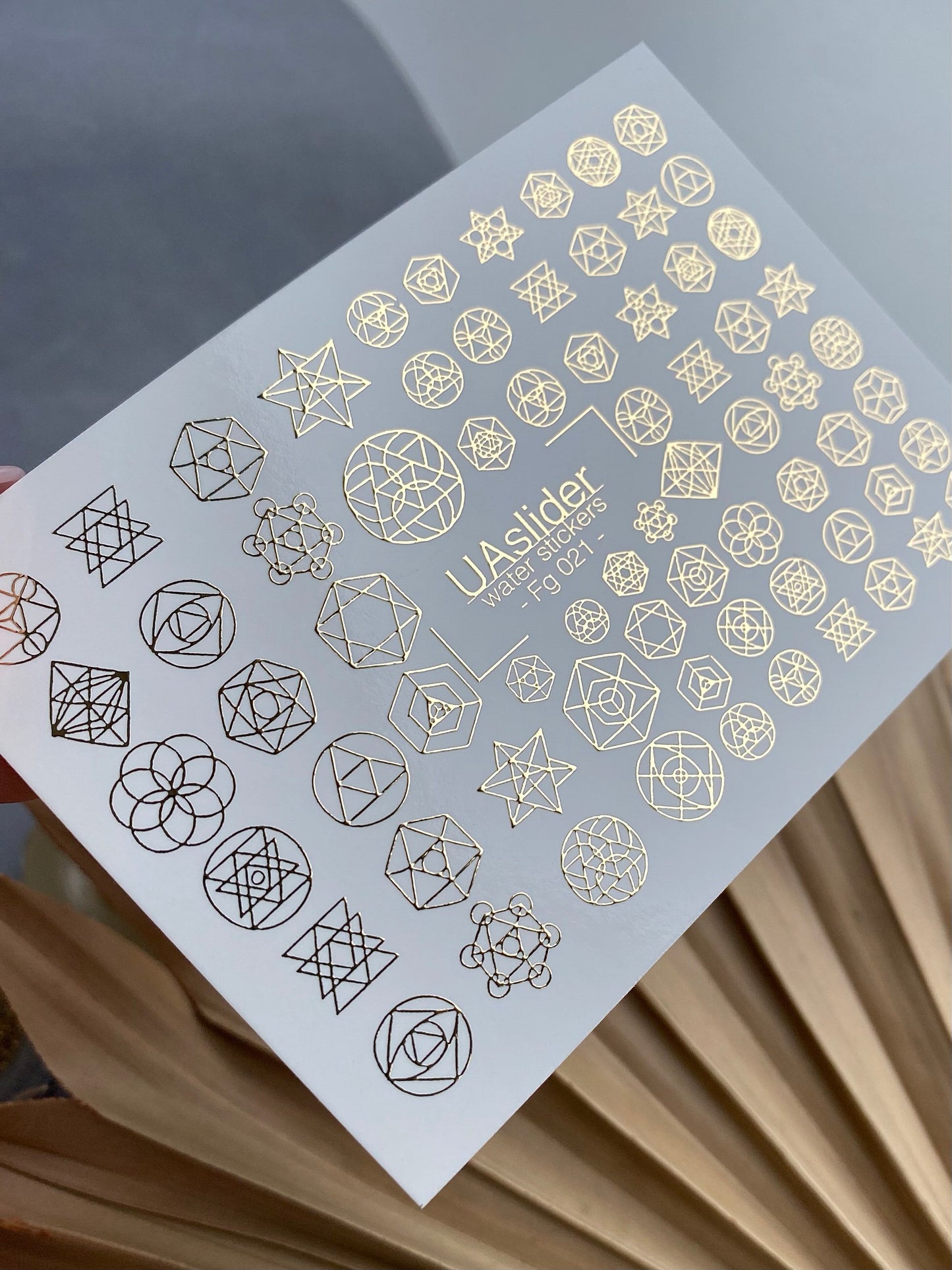 Nagel Wasserabziehbild Fg-021 | Heilige Geometrie Wasserfolien Nagelabziehbilder mit Goldfolie | Mandalas & Abstrakte Symbole