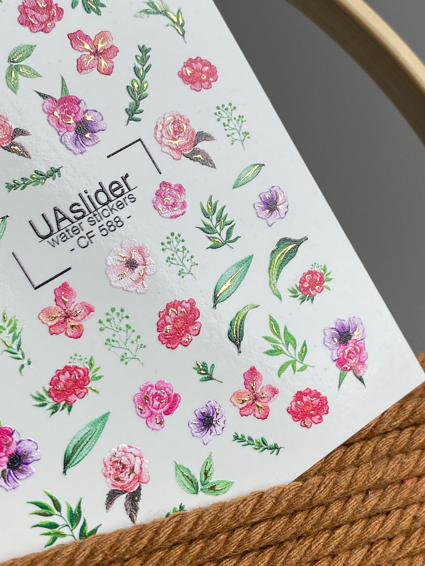Nagel Wasserabziehbild CF-588 | Wasserabziehbilder für Nägel mit bunten Wildblumen und Blättern | Romantische florale Nagelsticker