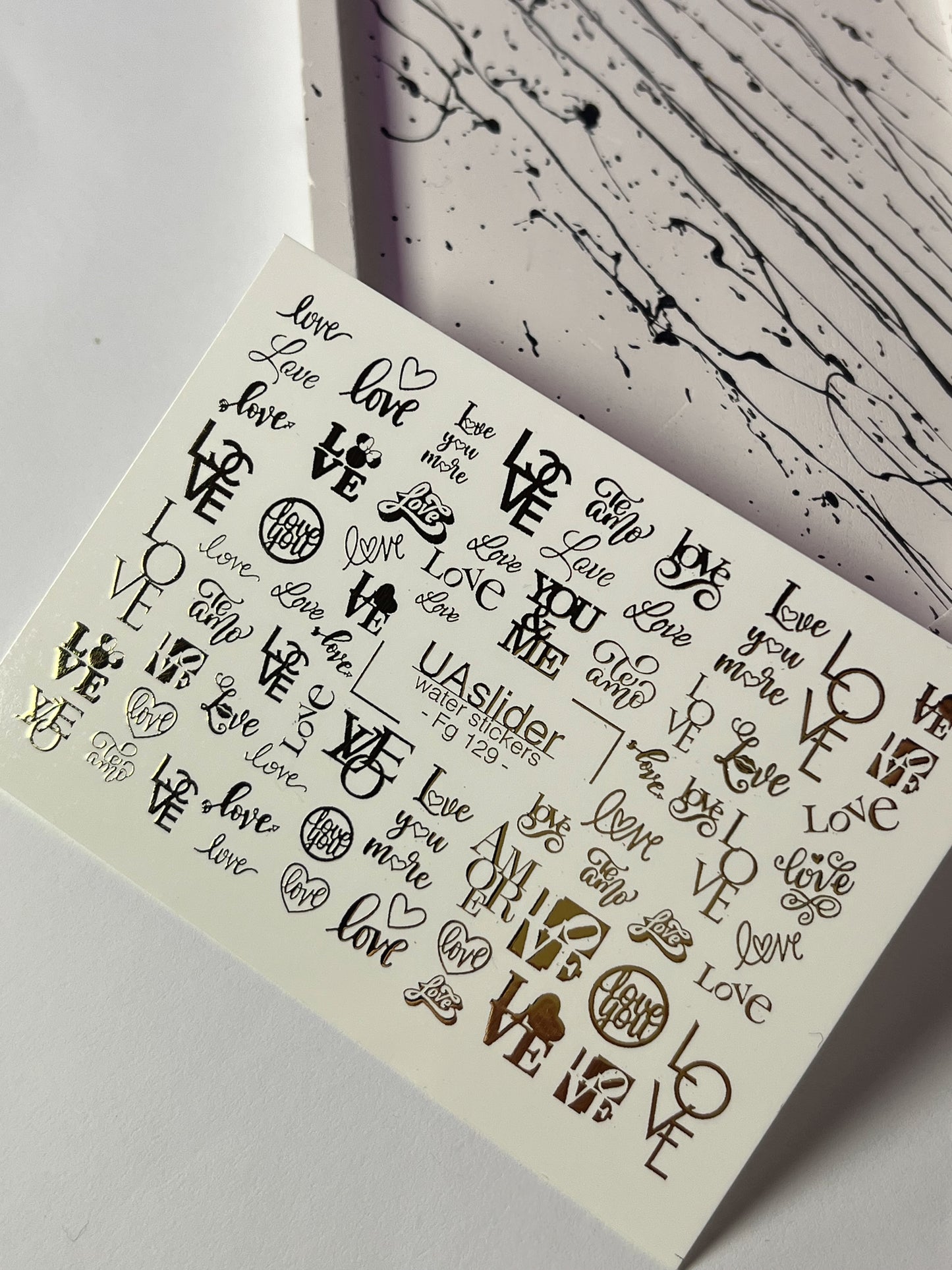 Nagel Water Decal Fg-129 | Water Slide Nagelstickers met Gouden Liefdesletters | Romantische Nagelkunst