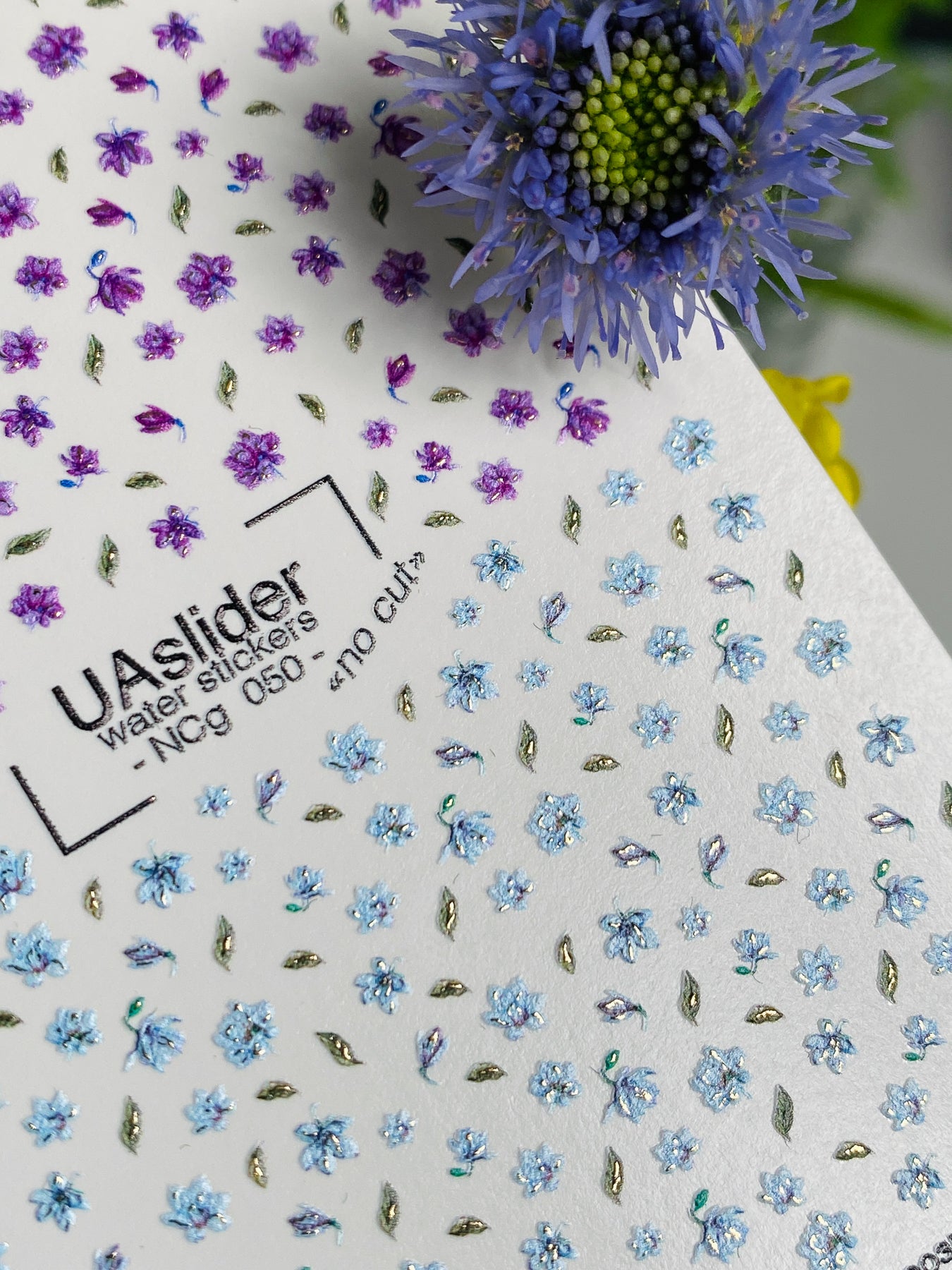 Nagel Wasserabziehbild NCg-050 | Wasserfolien Nagelabziehbilder | Lila & Blaue Mini Wildblumen