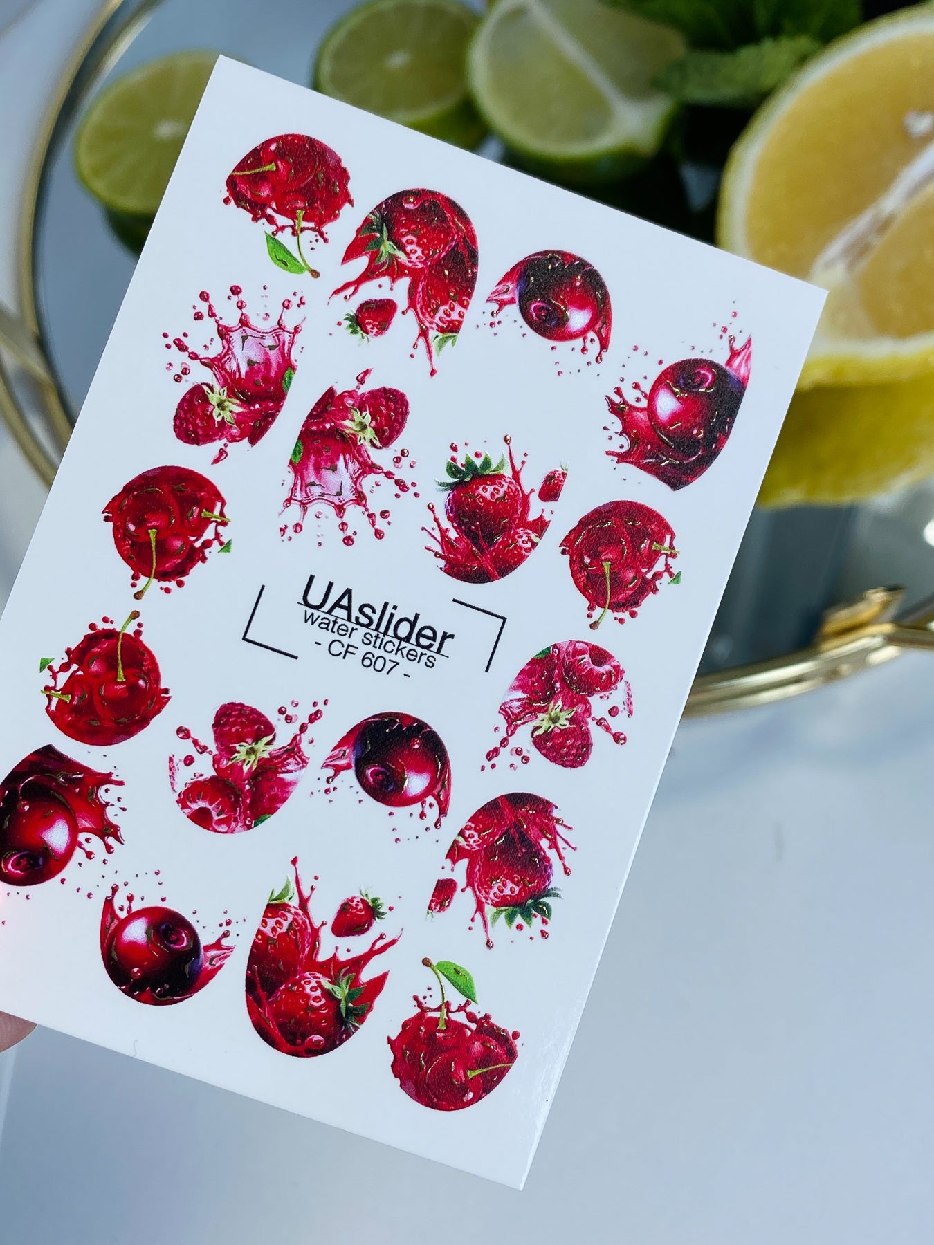 Nagel-Wasserabziehbild CF-607 | Wasserabziehbilder für Nägel | Saftige Früchte mit Spritzern – Kirschen, Erdbeeren & Himbeeren