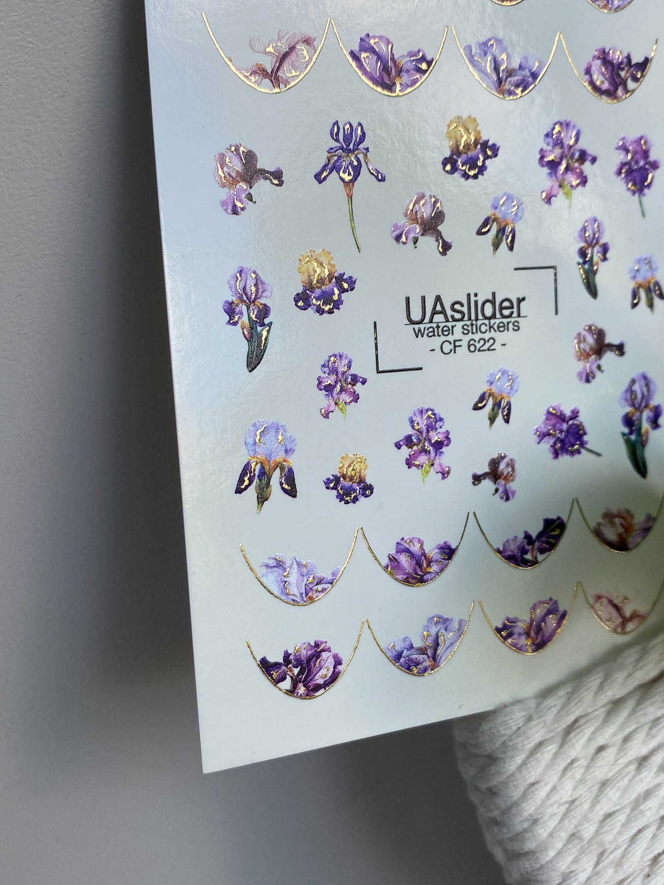 Nagel Wasserabziehbild CF-622 | Florale französische Wasser-Schiebefolien Nagelabziehbilder | Lila Iris Blumenmotive