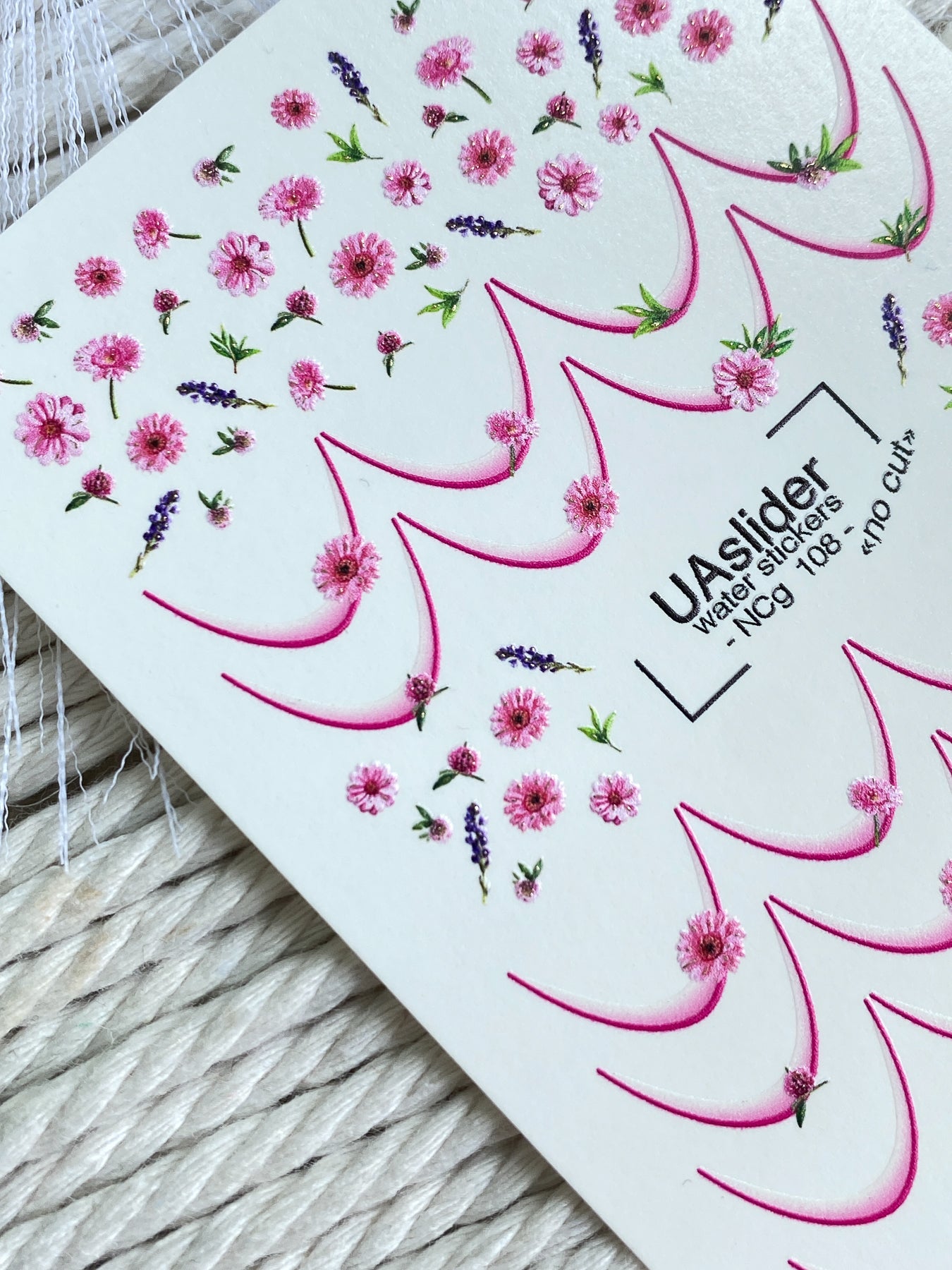 Adesivo de Água para Unhas NCg-108 | Adesivos de Unhas com Deslizamento de Água Flores Cor-de-Rosa | Adesivos de Água para Unhas Pontas Francesas com Lavanda