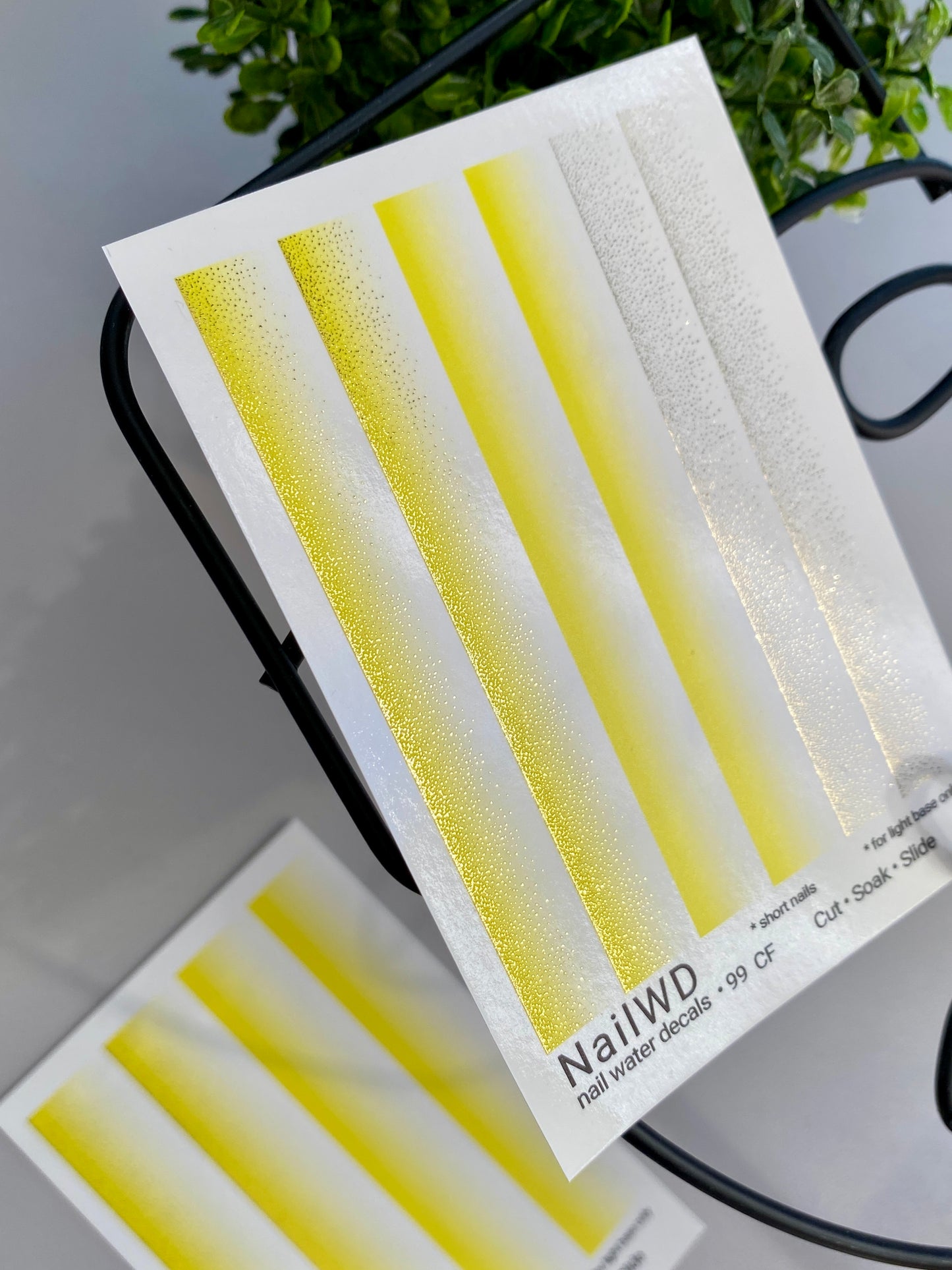Naklejka na paznokcie wodna 99 NailWD | Naklejki na paznokcie do zmywania wodą żółto-biały gradient ombre | Jasny francuski fade na krótkie paznokcie