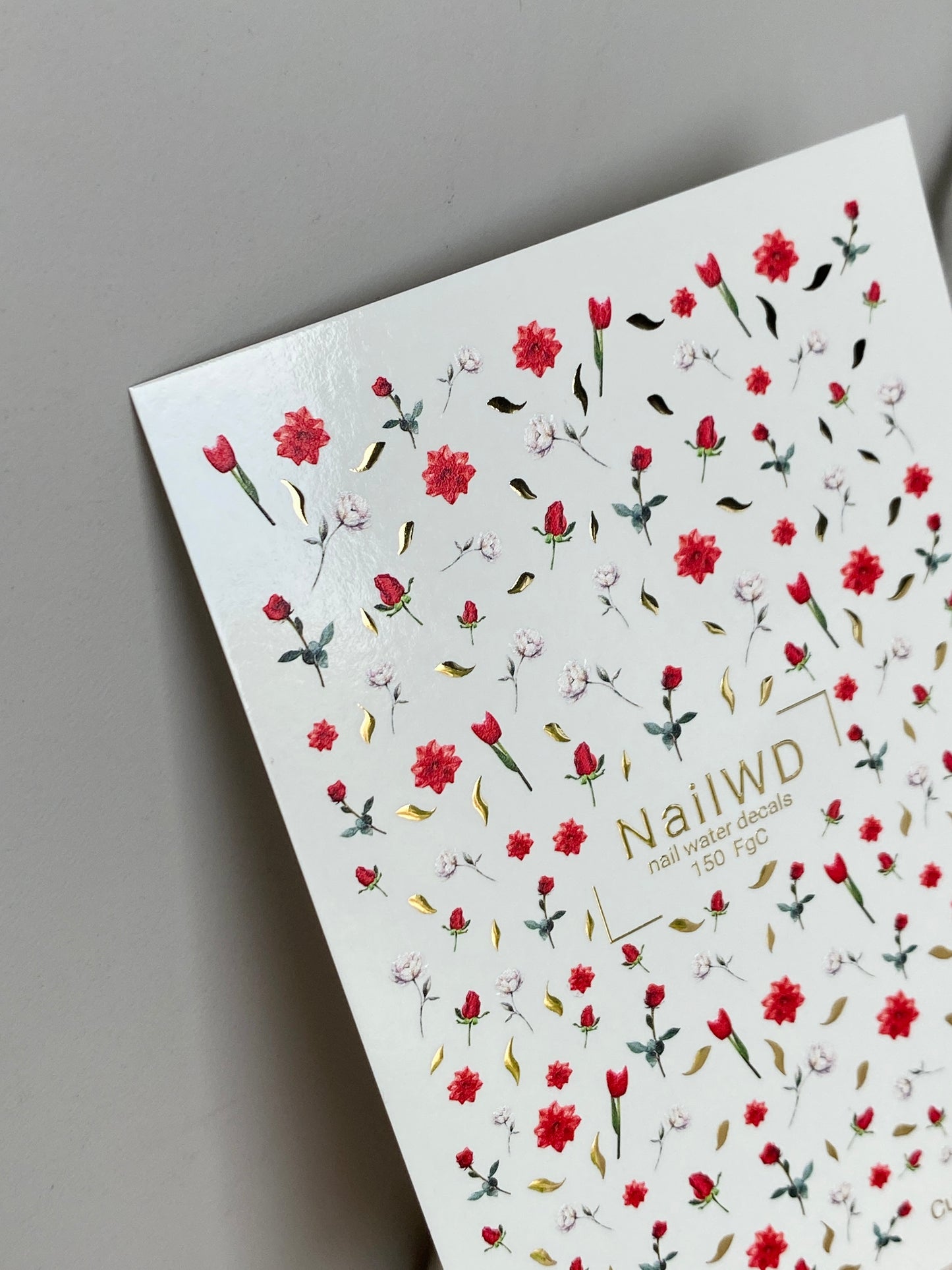 Adesivo para Unhas 150 Nail WD | Adesivos para Unhas com Transferência de Água Rosas Vermelhas e Brancas | Arte de Unhas Floral Romântica