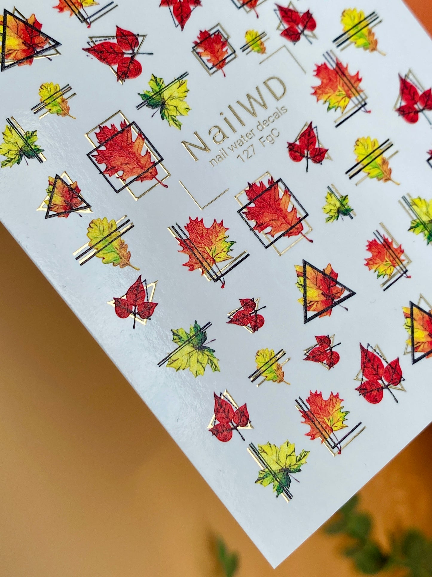 Décalcomanie d'eau pour ongles 127 NailWD | Décalcomanies d'eau pour ongles Feuilles d'automne | Design géométrique d'automne