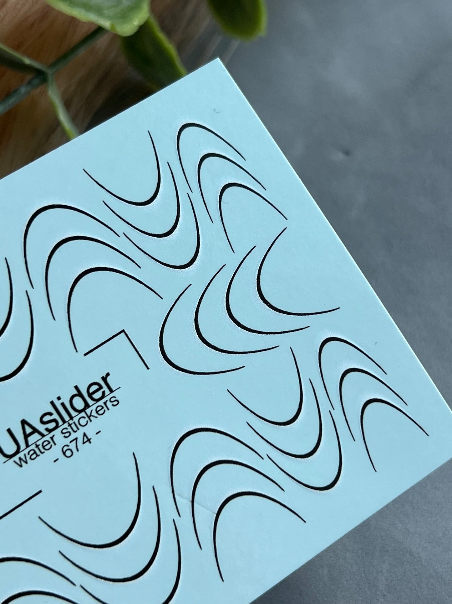 Nail Water Decal 674