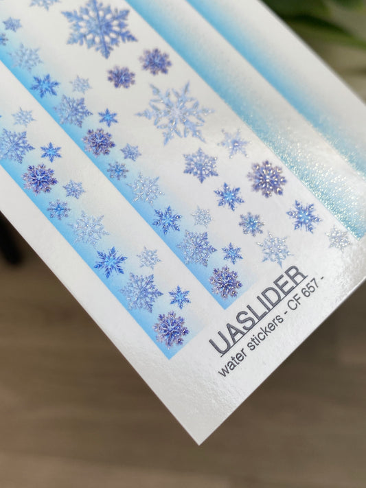 Nagel Wasserabziehbild CF-657 | Wasserfolien Nagelabziehbilder mit blauen Schneeflocken | Winter Farbverlauf Streifen