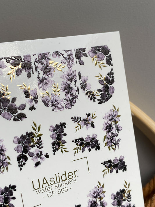Nagel Wasserabziehbild CF-593 | Elegante lila florale Nagel Wasserabziehbilder | Vollflächige Aufkleber mit goldenen Details