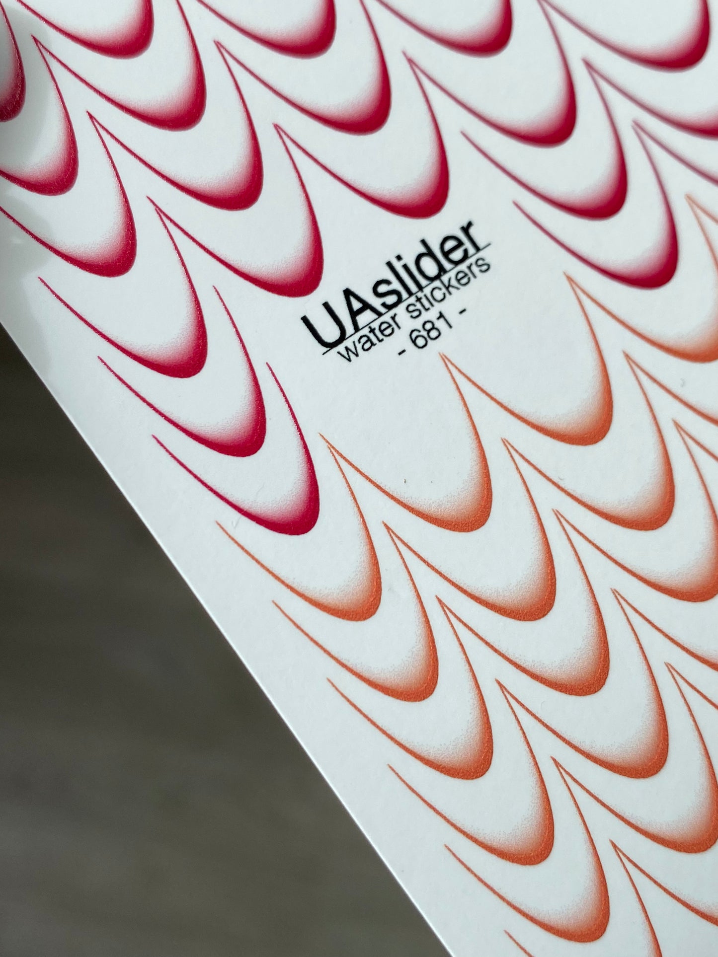 Nail Water Decal 681